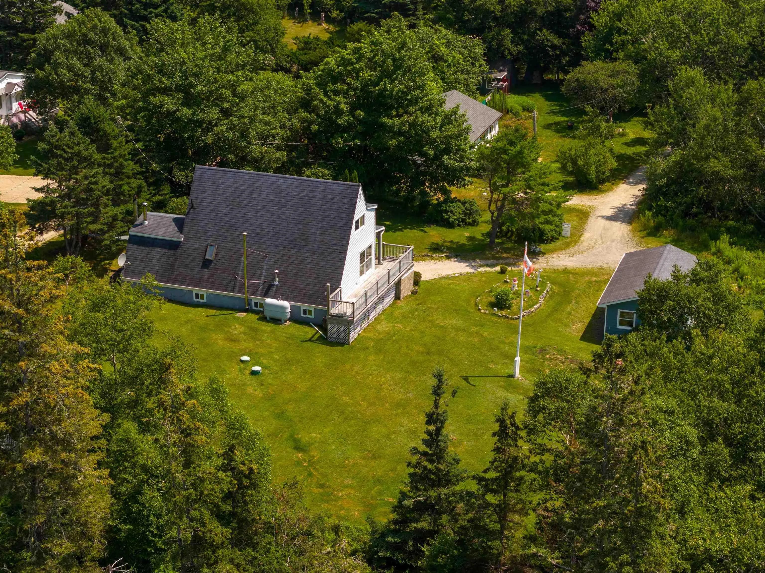 70 Hennigar Lane, Bayswater Ns B0j 1t0, 3 Bedrooms Bedrooms, ,1 BathroomBathrooms,Residential,For Sale,Hennigar,202507165