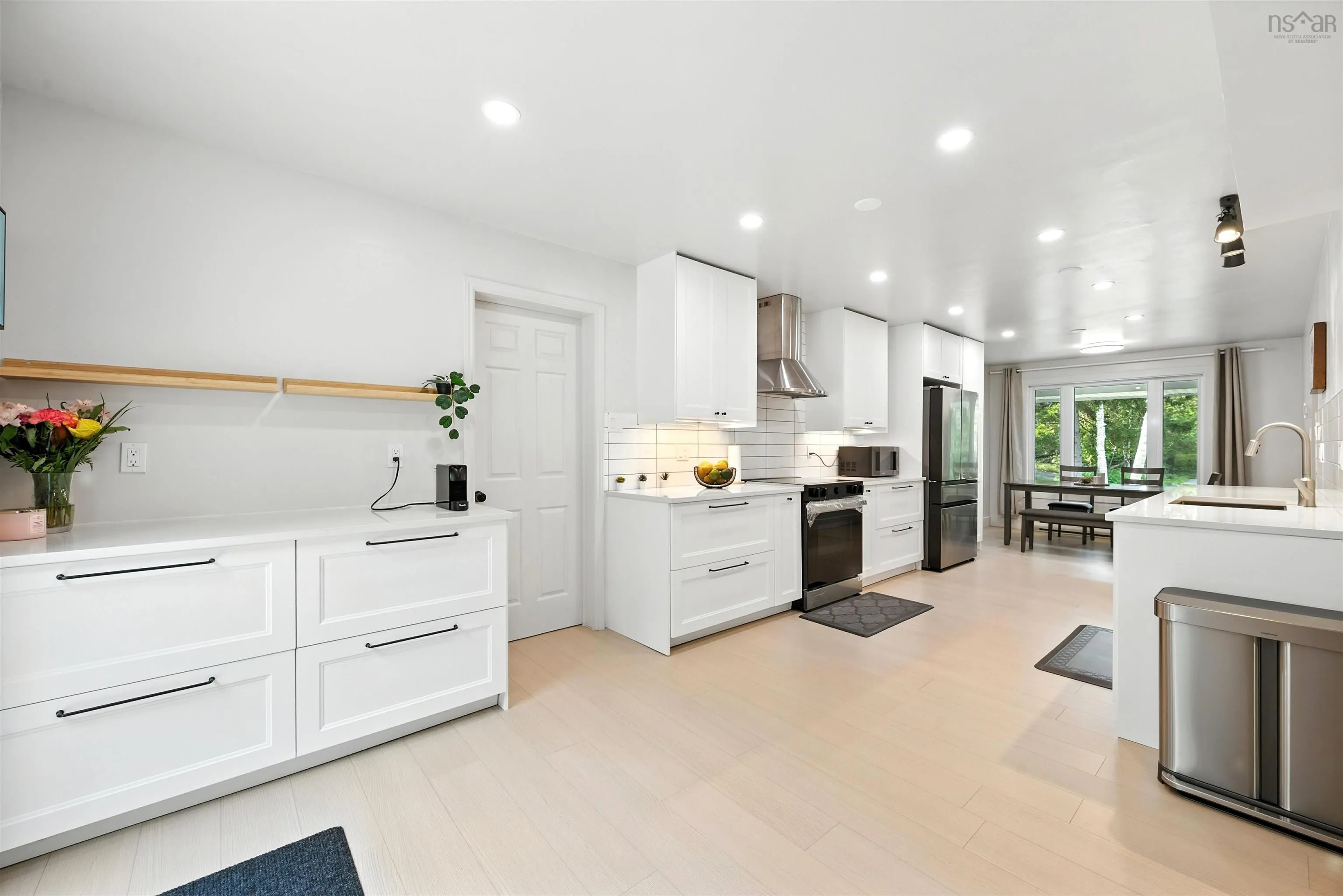 26 Millview Avenue, Bedford, NS B4A 1G7, 4 Bedrooms Bedrooms, ,3 BathroomsBathrooms,Residential,For Sale,Millview,202518585