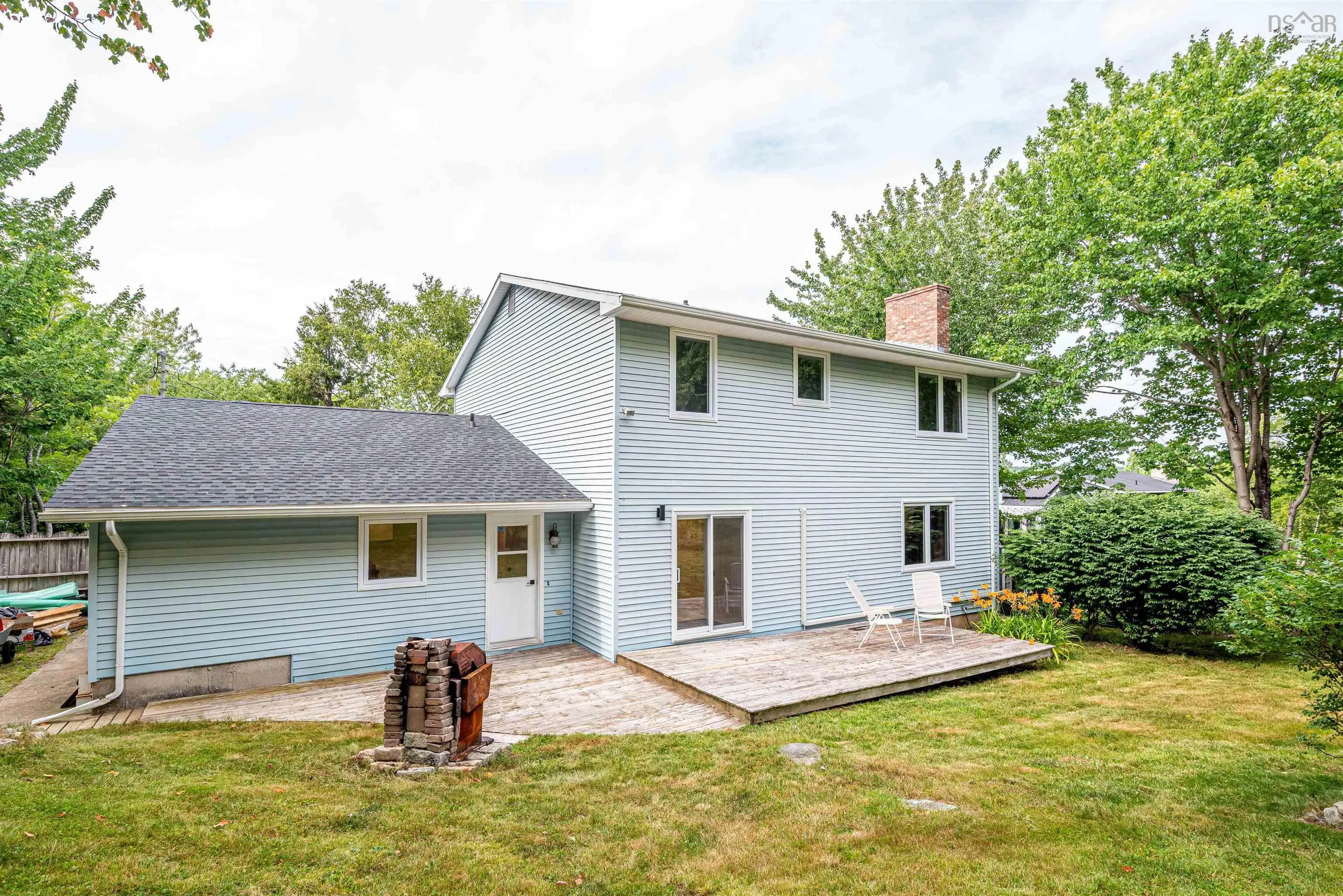 26 Millview Avenue, Bedford, NS B4A 1G7, 4 Bedrooms Bedrooms, ,3 BathroomsBathrooms,Residential,For Sale,Millview,202518585
