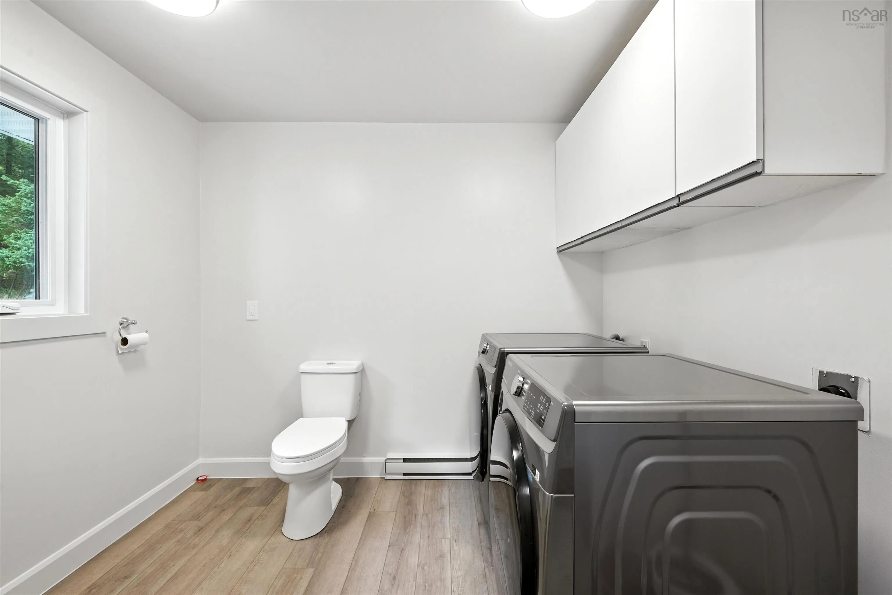26 Millview Avenue, Bedford, NS B4A 1G7, 4 Bedrooms Bedrooms, ,3 BathroomsBathrooms,Residential,For Sale,Millview,202518585