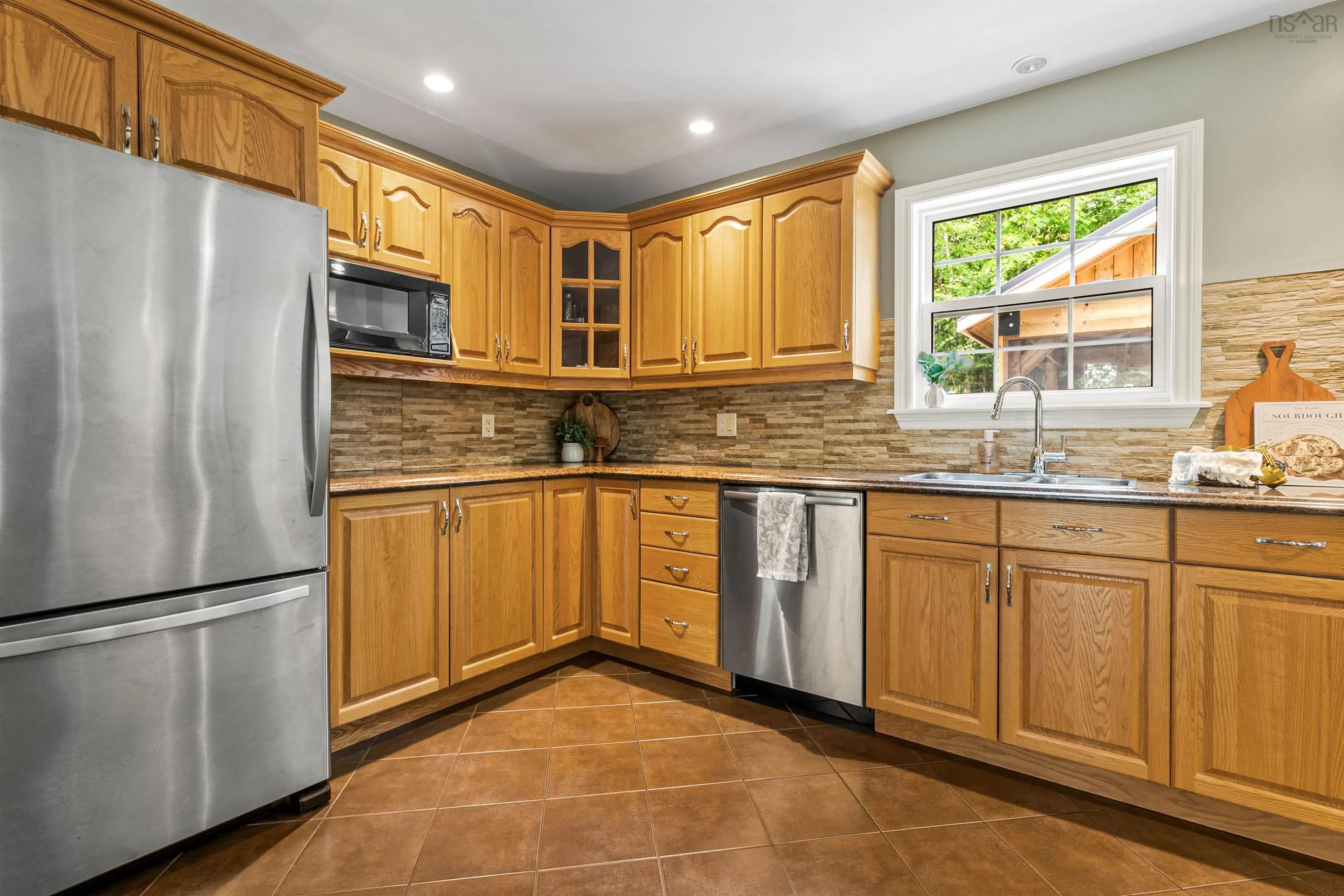 424 Tattenham Crescent, Hammonds Plains, NS B4B 1V3, 3 Bedrooms Bedrooms, ,3 BathroomsBathrooms,Residential,For Sale,Tattenham,202520363