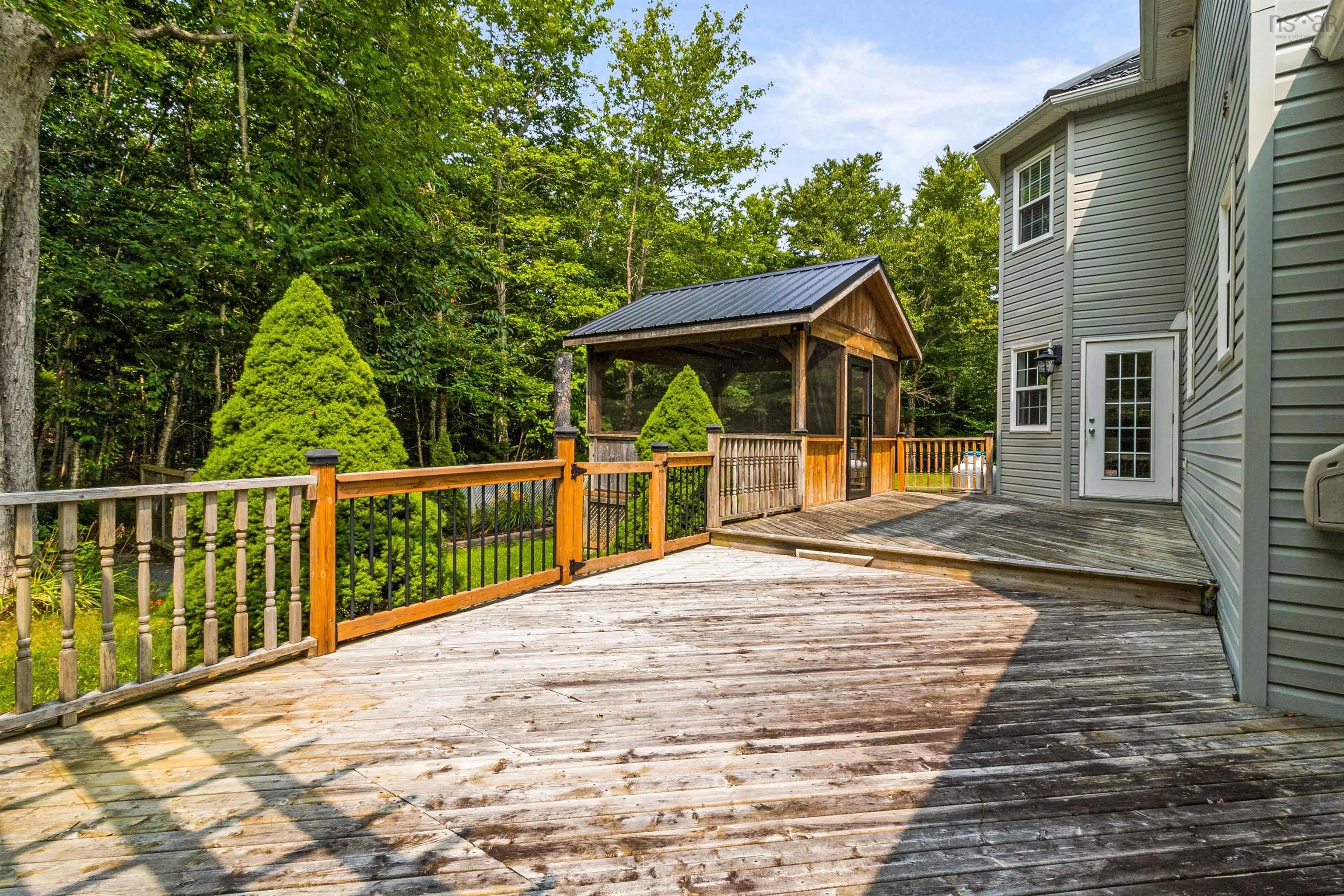 424 Tattenham Crescent, Hammonds Plains, NS B4B 1V3, 3 Bedrooms Bedrooms, ,3 BathroomsBathrooms,Residential,For Sale,Tattenham,202520363