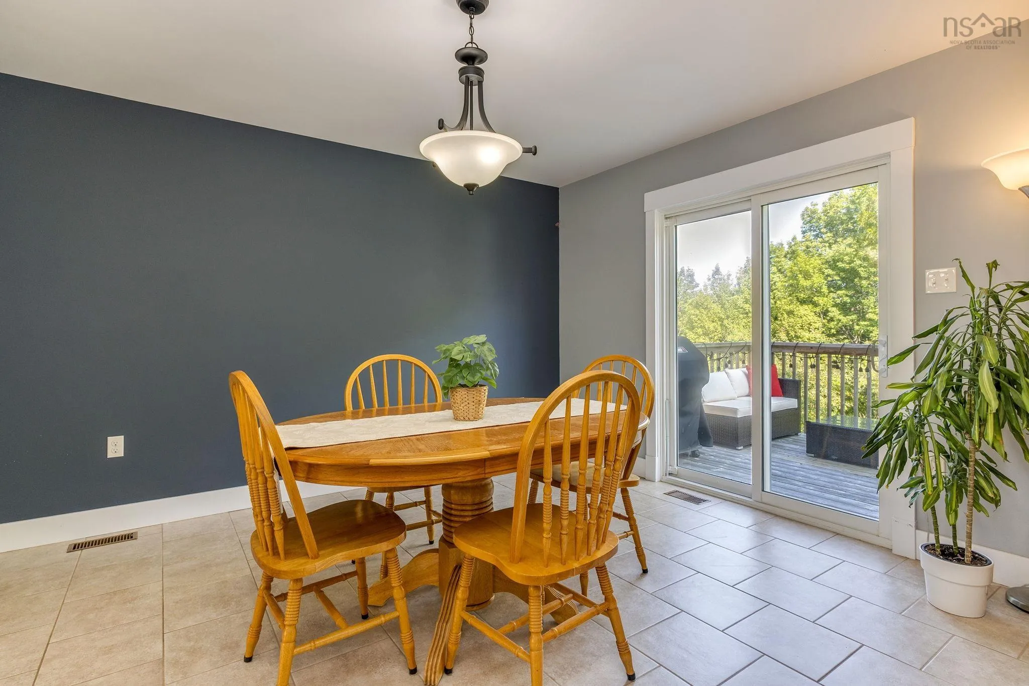 1095 Beaver Bank Road, Beaver Bank, NS B4G 1B1, 3 Bedrooms Bedrooms, ,3 BathroomsBathrooms,Residential,For Sale,Beaver Bank,202523717