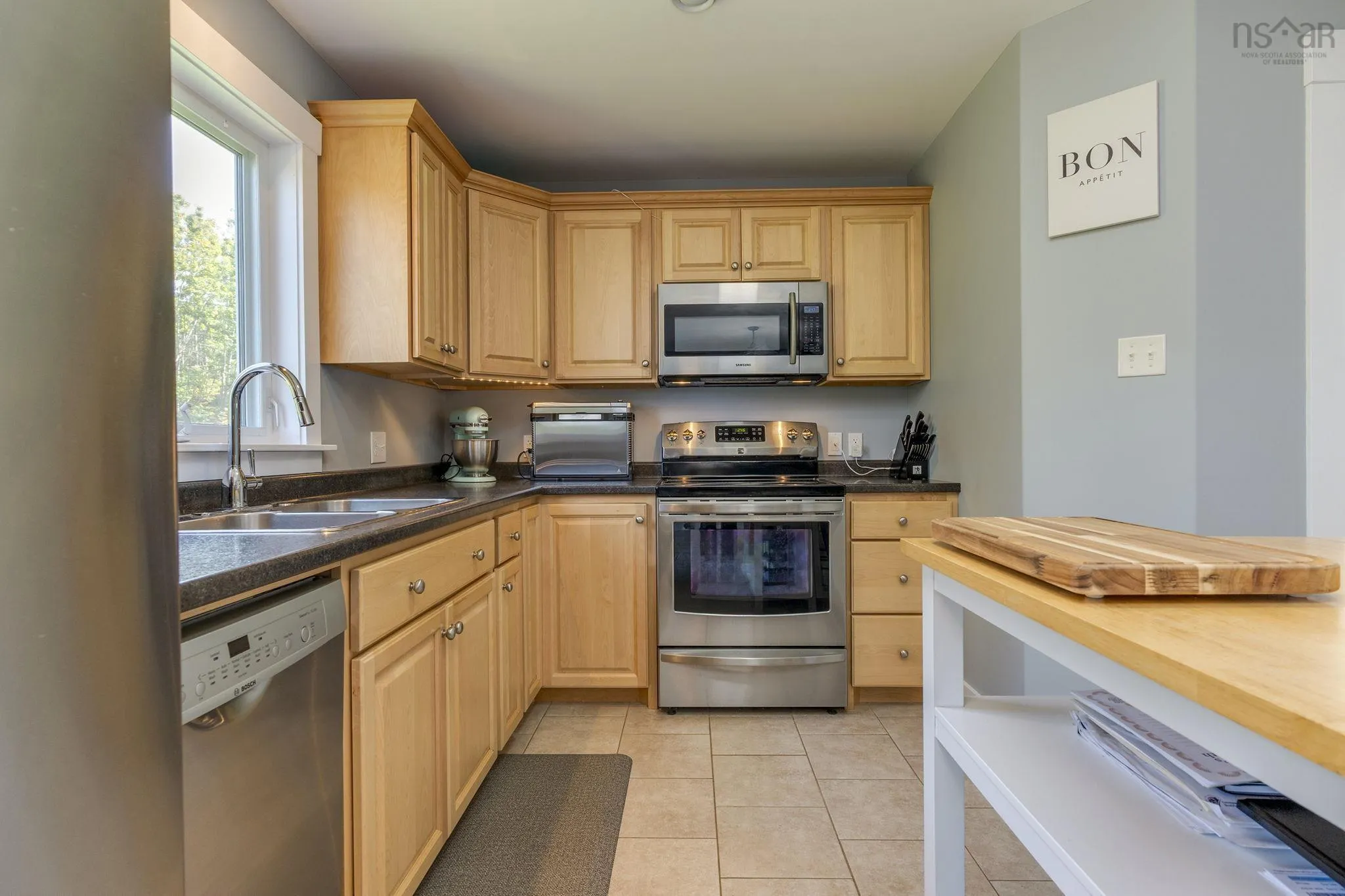 1095 Beaver Bank Road, Beaver Bank, NS B4G 1B1, 3 Bedrooms Bedrooms, ,3 BathroomsBathrooms,Residential,For Sale,Beaver Bank,202523717