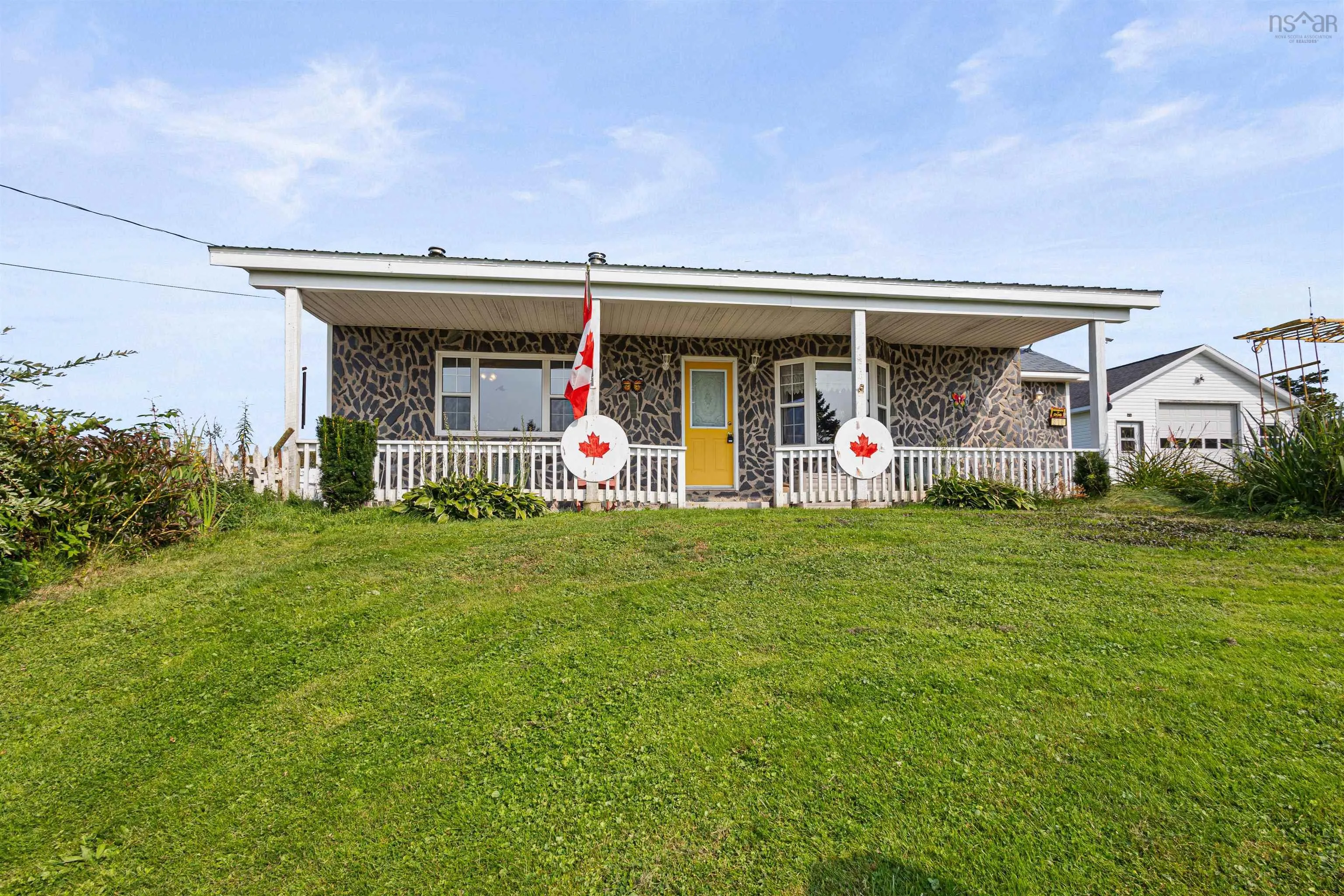 316 Brinton Road, Port Lorne Ns B0s 1l0, 2 Bedrooms Bedrooms, ,1 BathroomBathrooms,Residential,For Sale,Brinton,202422442