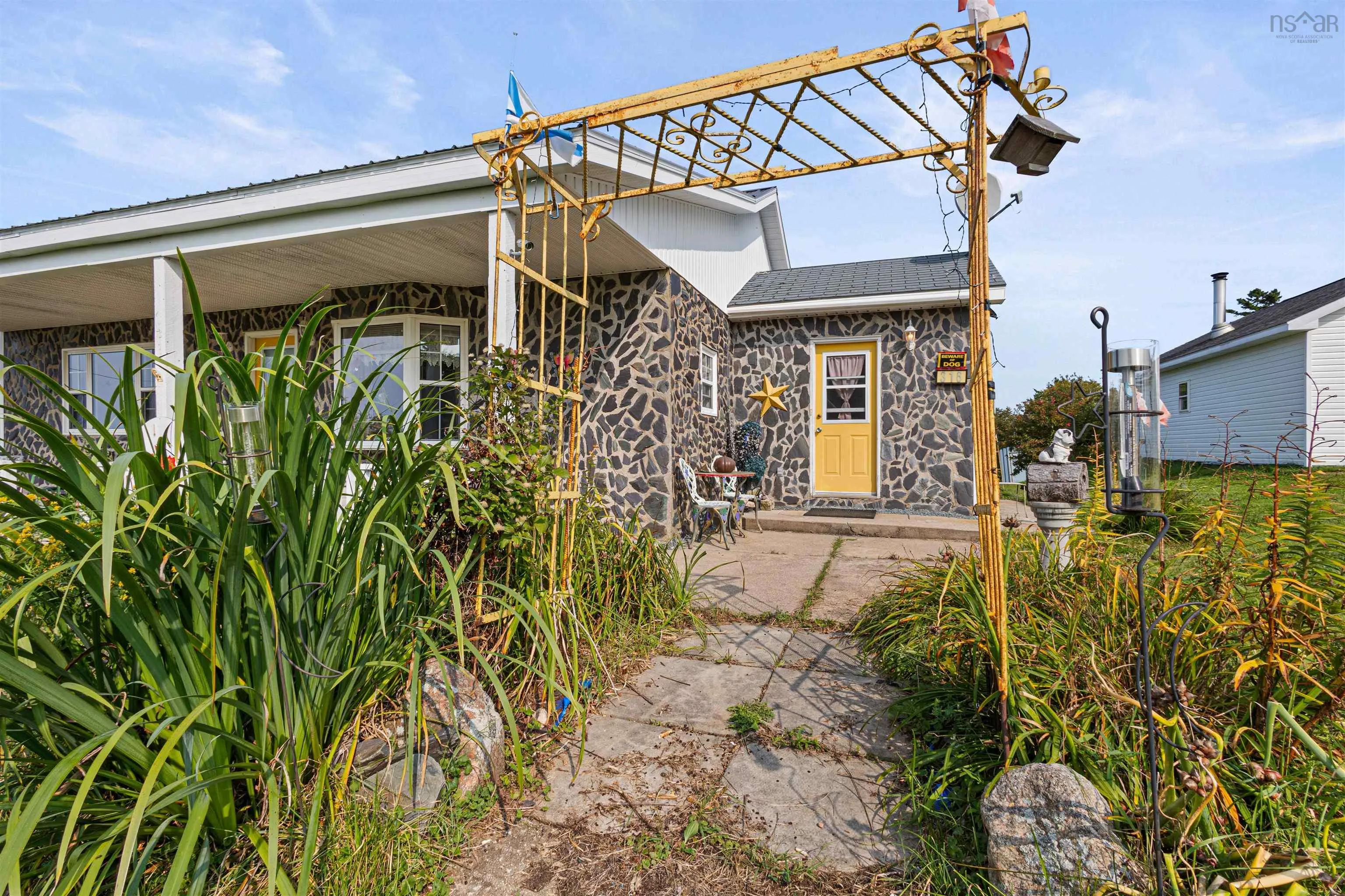 316 Brinton Road, Port Lorne Ns B0s 1l0, 2 Bedrooms Bedrooms, ,1 BathroomBathrooms,Residential,For Sale,Brinton,202422442