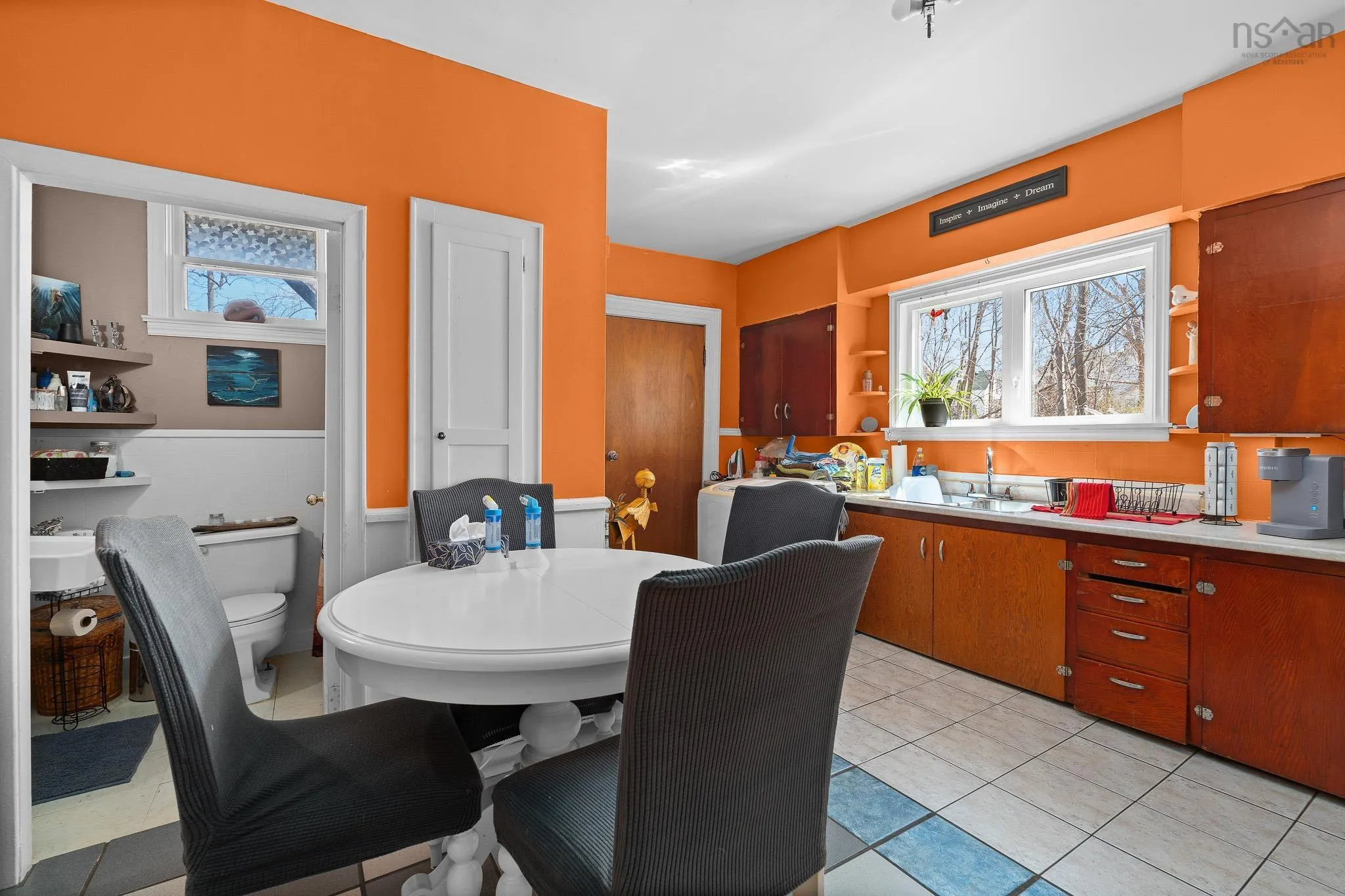 220 James Street, New Glasgow Ns B2h 2z1, 3 Bedrooms Bedrooms, ,Residential Income,For Sale,James,202510039