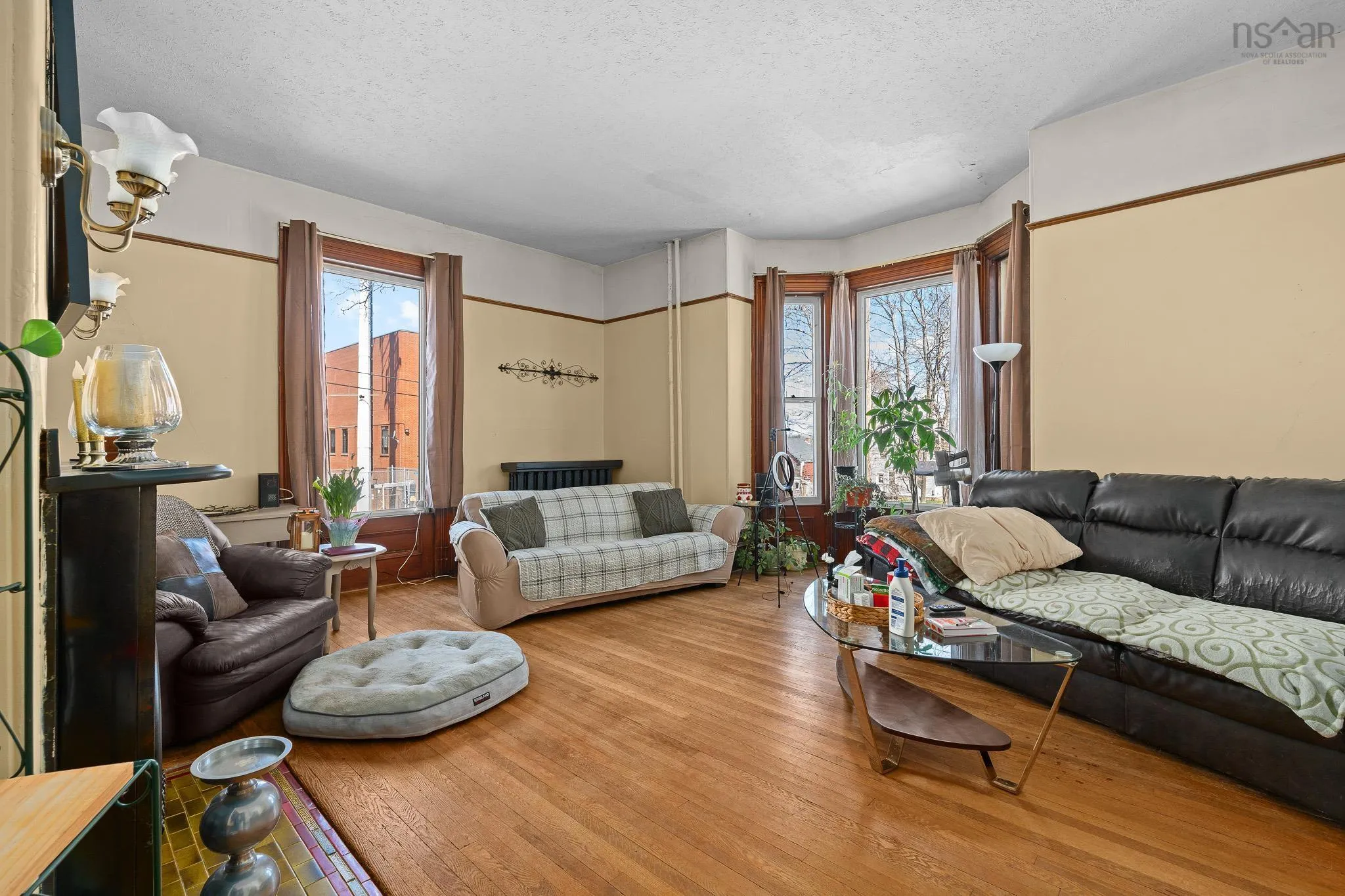 220 James Street, New Glasgow Ns B2h 2z1, 3 Bedrooms Bedrooms, ,Residential Income,For Sale,James,202510039