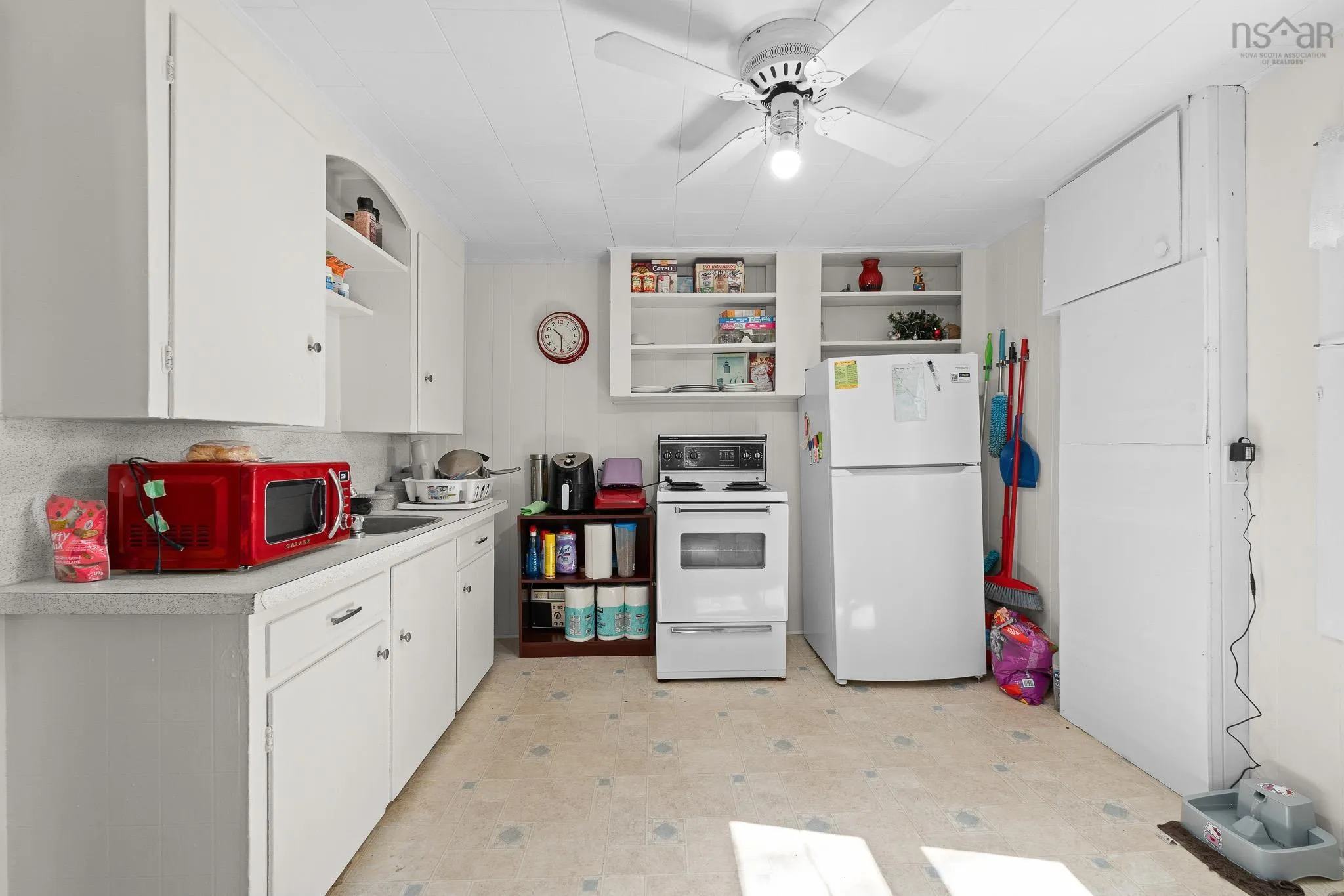 220 James Street, New Glasgow Ns B2h 2z1, 3 Bedrooms Bedrooms, ,Residential Income,For Sale,James,202510039
