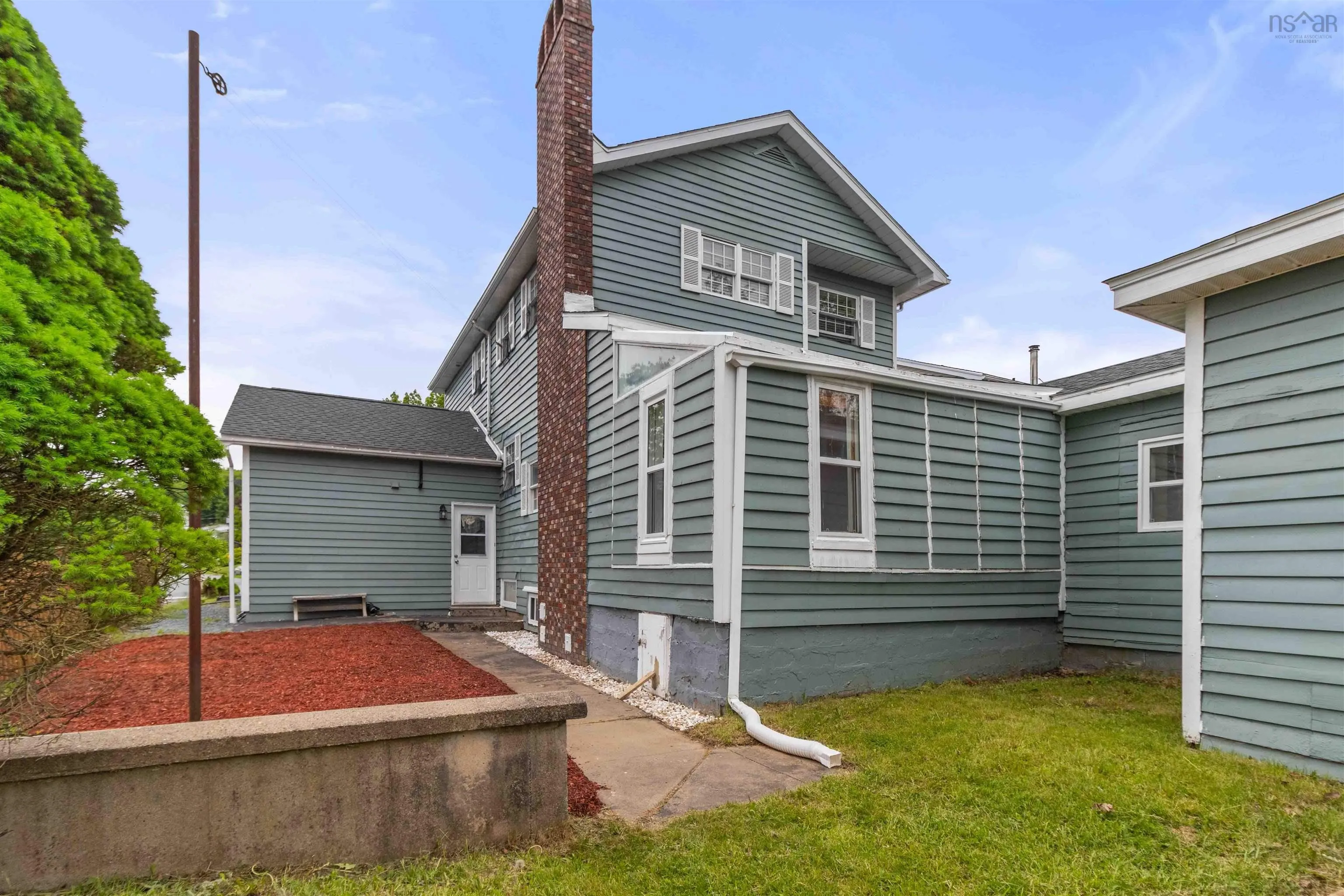 801 Old Sackville Road, Lower Sackville, NS B4E 1R2, 4 Bedrooms Bedrooms, ,Residential Income,For Sale,Old Sackville,202522344