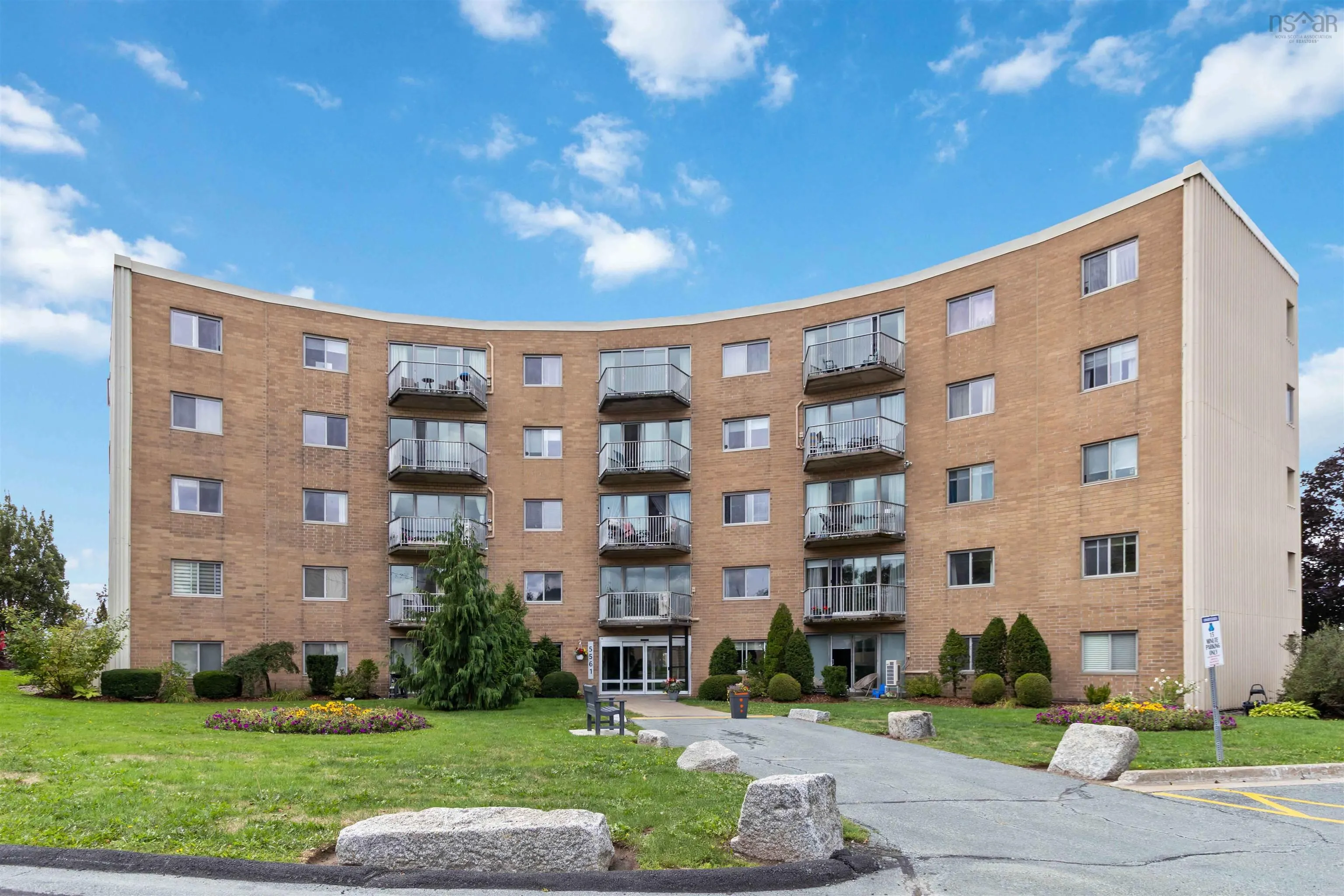 C308-5561 Heatherwood Court, Halifax Peninsula, NS B3K 5N7, 3 Bedrooms Bedrooms, ,2 BathroomsBathrooms,Residential,For Sale,Heatherwood,202523122