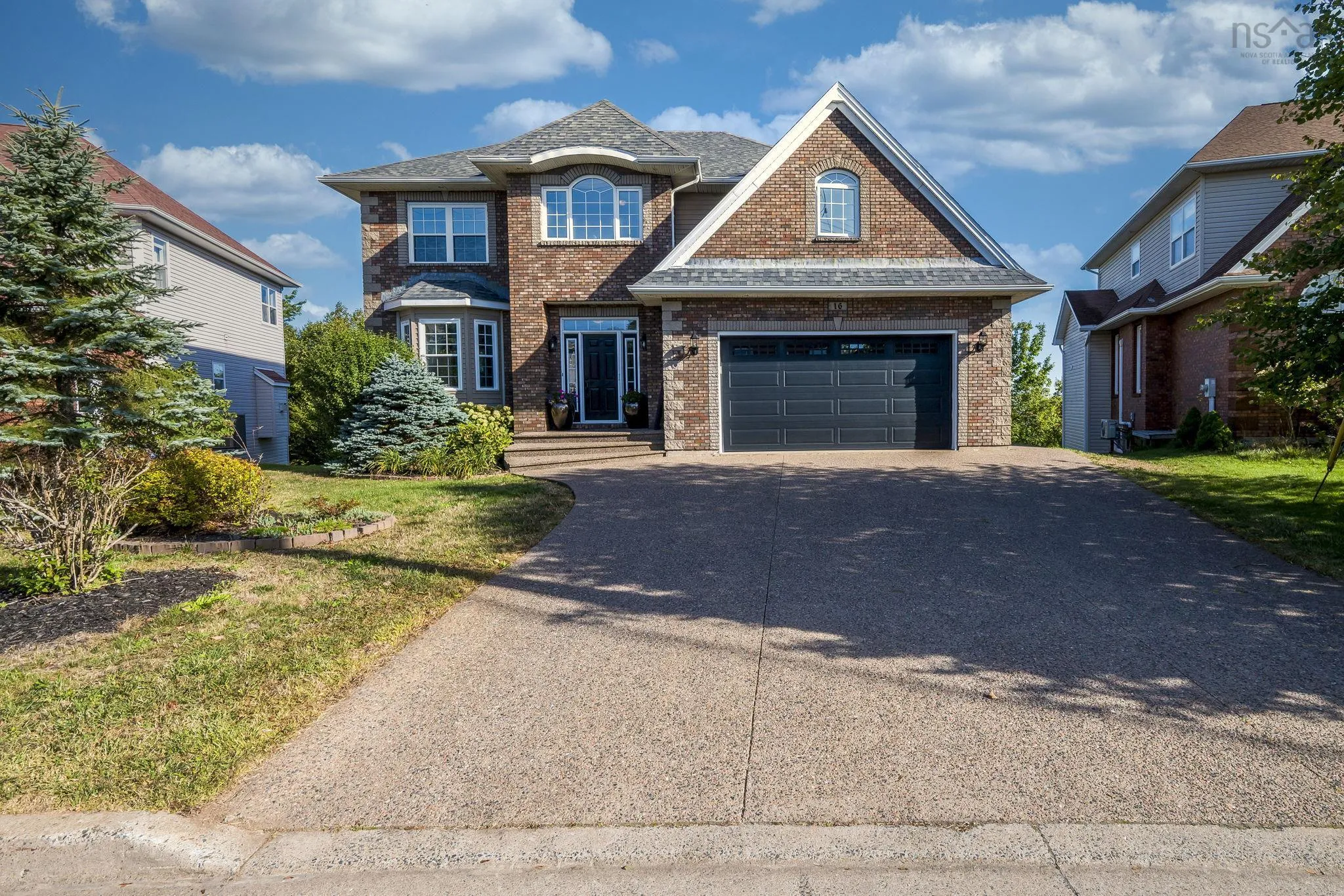 16 Vanier Way, Halifax, NS B4A 0A4, 4 Bedrooms Bedrooms, ,4 BathroomsBathrooms,Residential,For Sale,Vanier,202523763