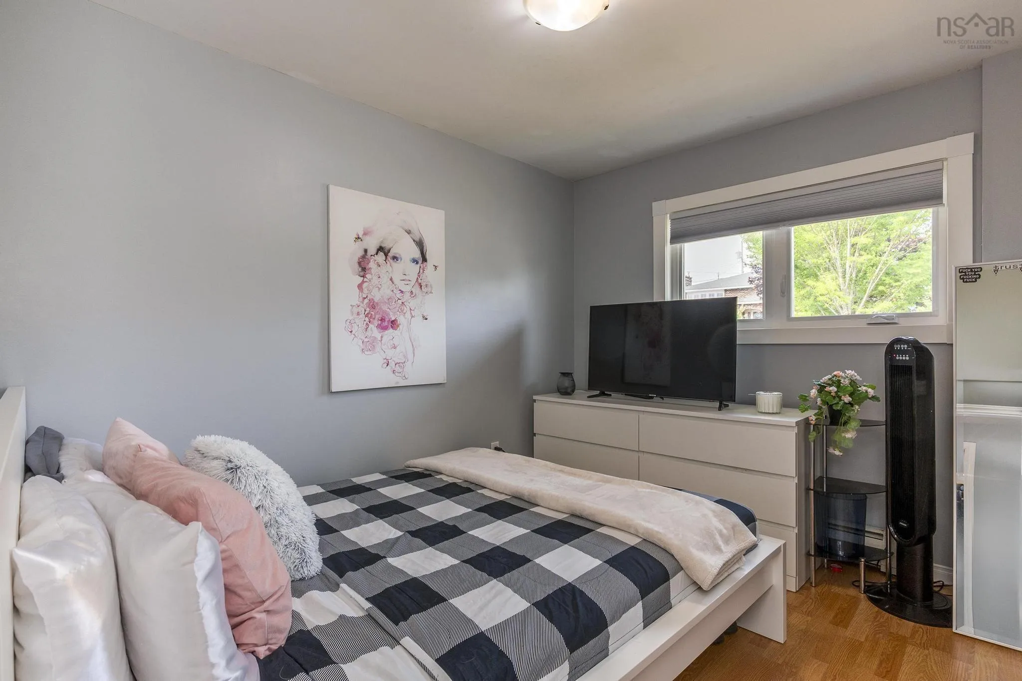 93 Hannebury Drive, Dartmouth, NS B2V 1P7, 5 Bedrooms Bedrooms, ,2 BathroomsBathrooms,Residential,For Sale,Hannebury,202519957