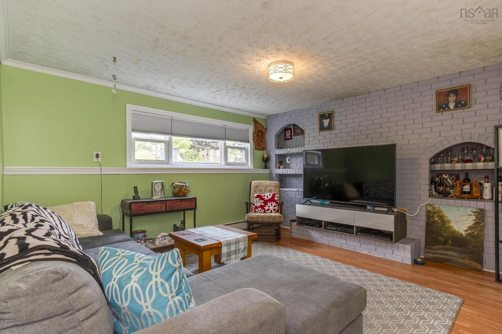 93 Hannebury Drive, Dartmouth, NS B2V 1P7, 5 Bedrooms Bedrooms, ,2 BathroomsBathrooms,Residential,For Sale,Hannebury,202519957