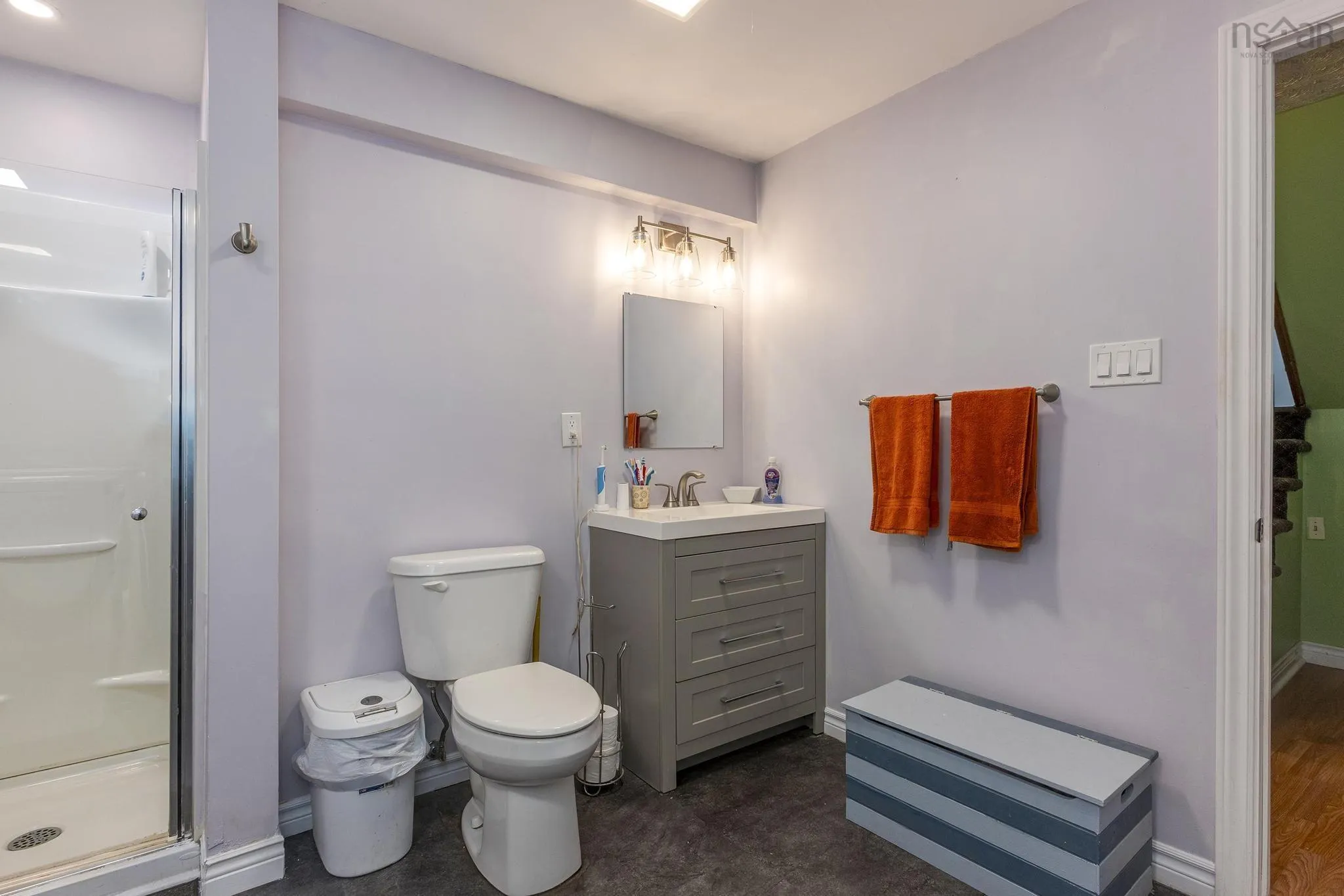 93 Hannebury Drive, Dartmouth, NS B2V 1P7, 5 Bedrooms Bedrooms, ,2 BathroomsBathrooms,Residential,For Sale,Hannebury,202519957
