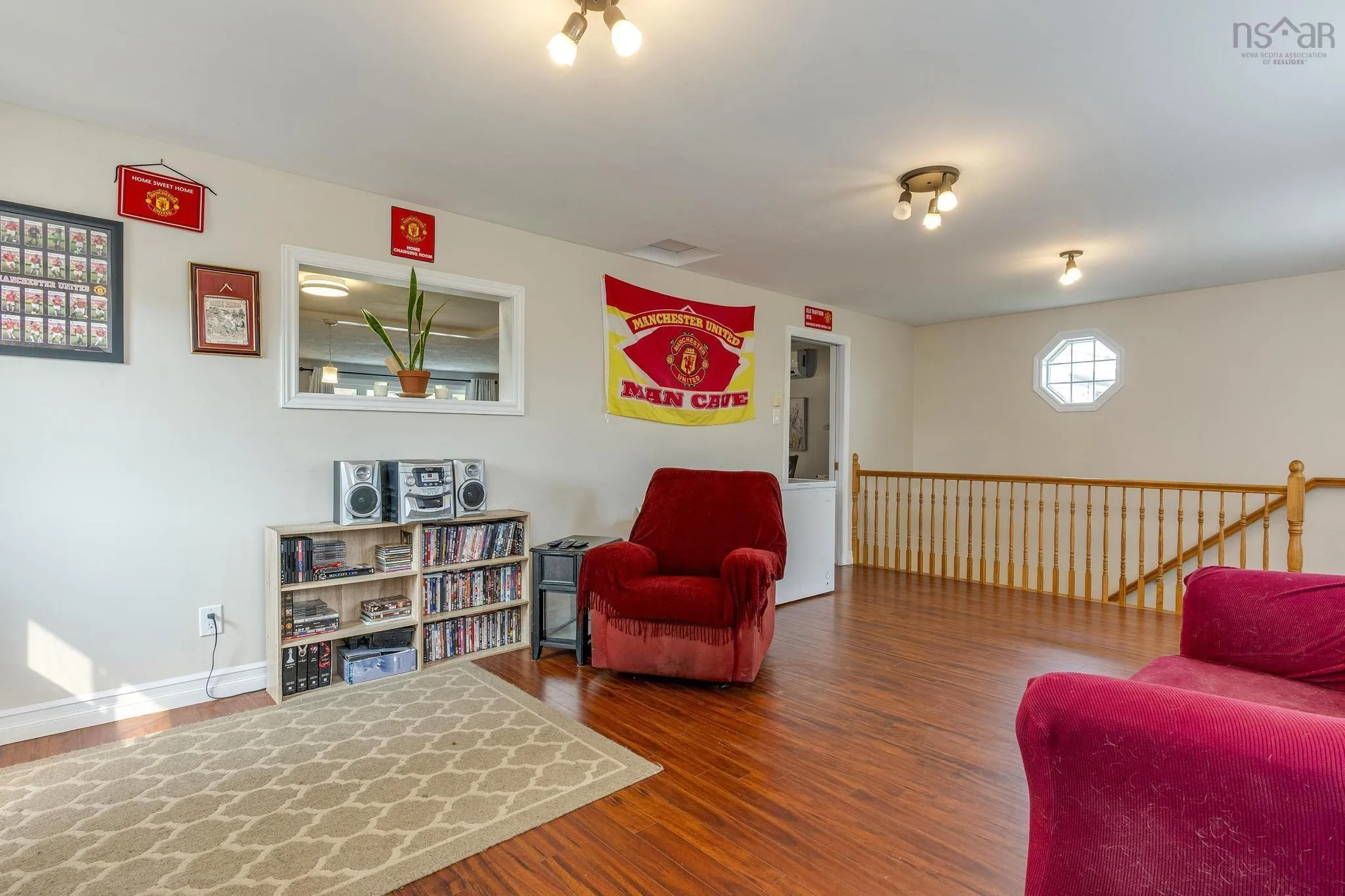 93 Hannebury Drive, Dartmouth, NS B2V 1P7, 5 Bedrooms Bedrooms, ,2 BathroomsBathrooms,Residential,For Sale,Hannebury,202519957