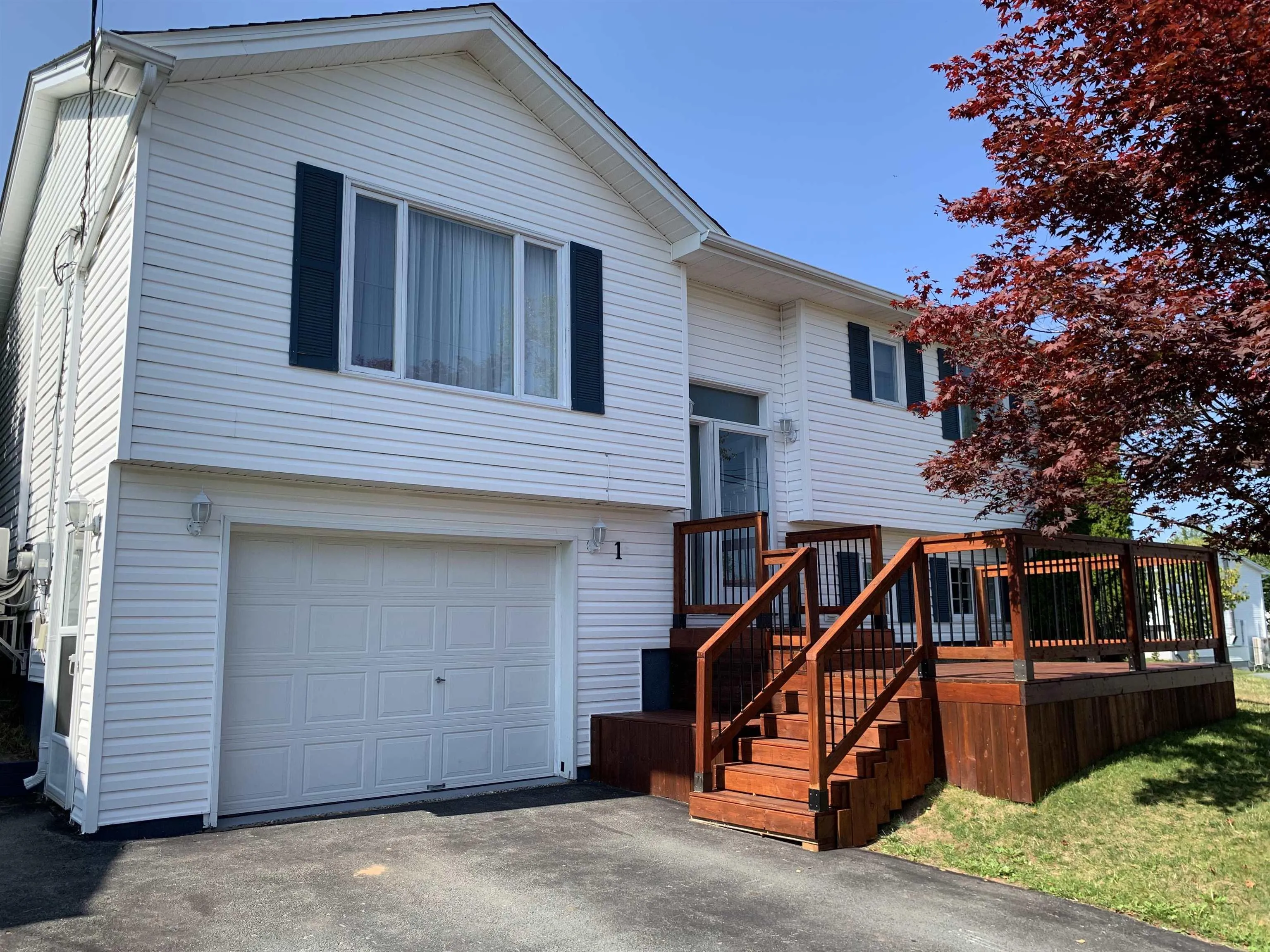 1 Cassandra Drive, Dartmouth, NS B2W 6H3, 3 Bedrooms Bedrooms, ,3 BathroomsBathrooms,Residential,For Sale,Cassandra,202522277