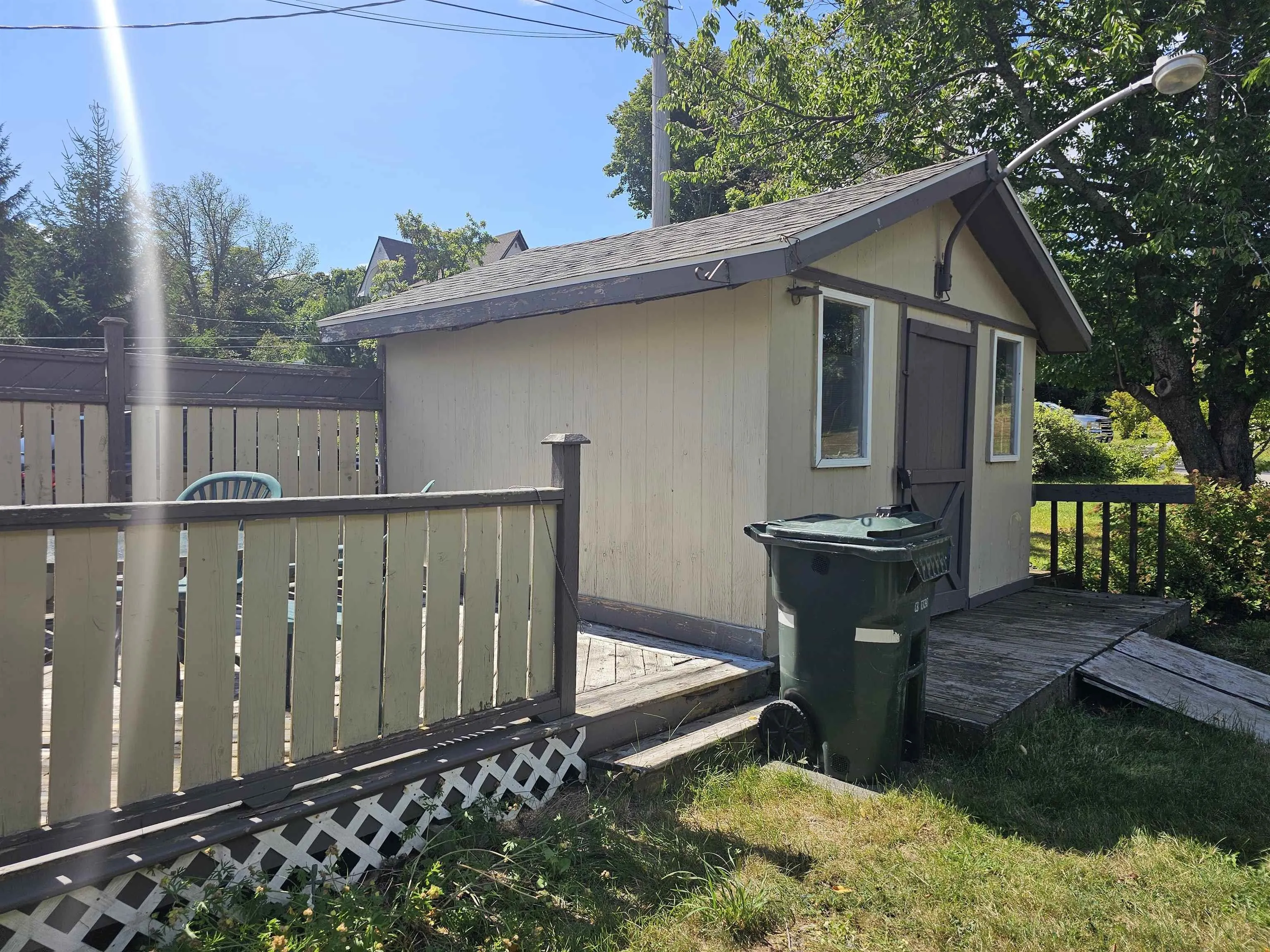 92 Queen Street, North Sydney, NS B2A 1A6, 6 Bedrooms Bedrooms, ,2 BathroomsBathrooms,Residential,For Sale,Queen,202521204