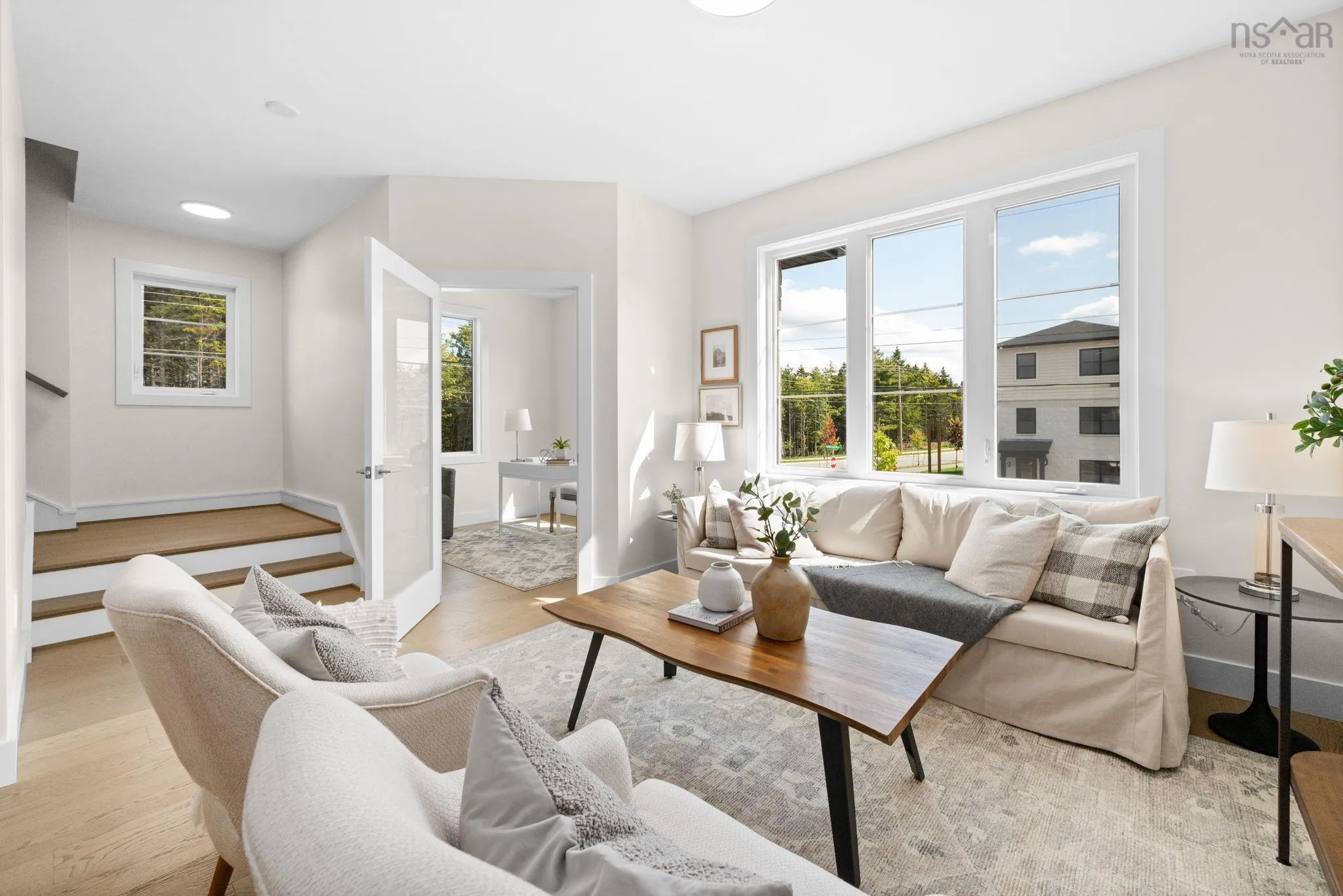 1 Pearlgarden Close, Dartmouth, NS B2X 0C3, 4 Bedrooms Bedrooms, ,4 BathroomsBathrooms,Residential,For Sale,Pearlgarden,202524981