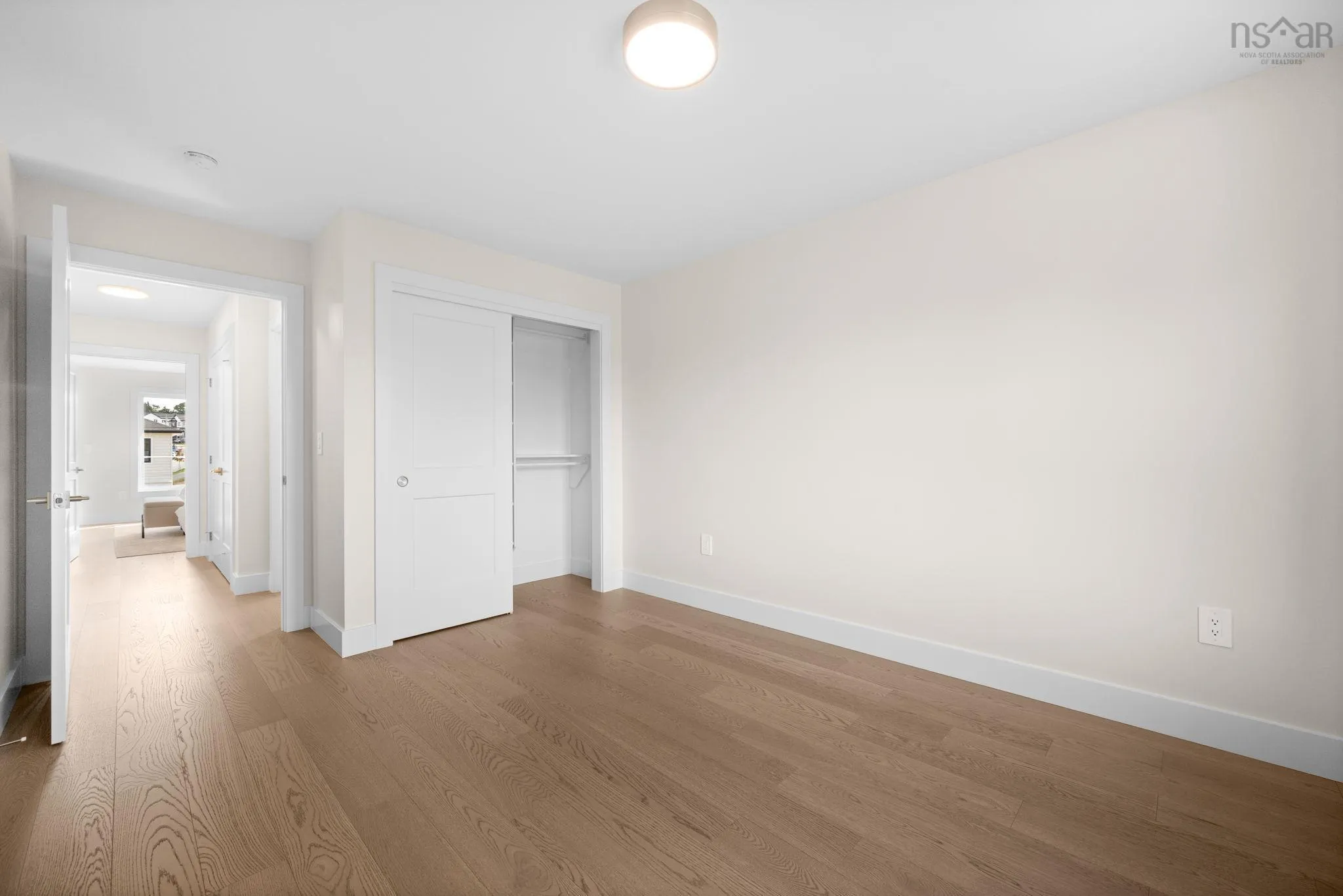1 Pearlgarden Close, Dartmouth, NS B2X 0C3, 4 Bedrooms Bedrooms, ,4 BathroomsBathrooms,Residential,For Sale,Pearlgarden,202524981