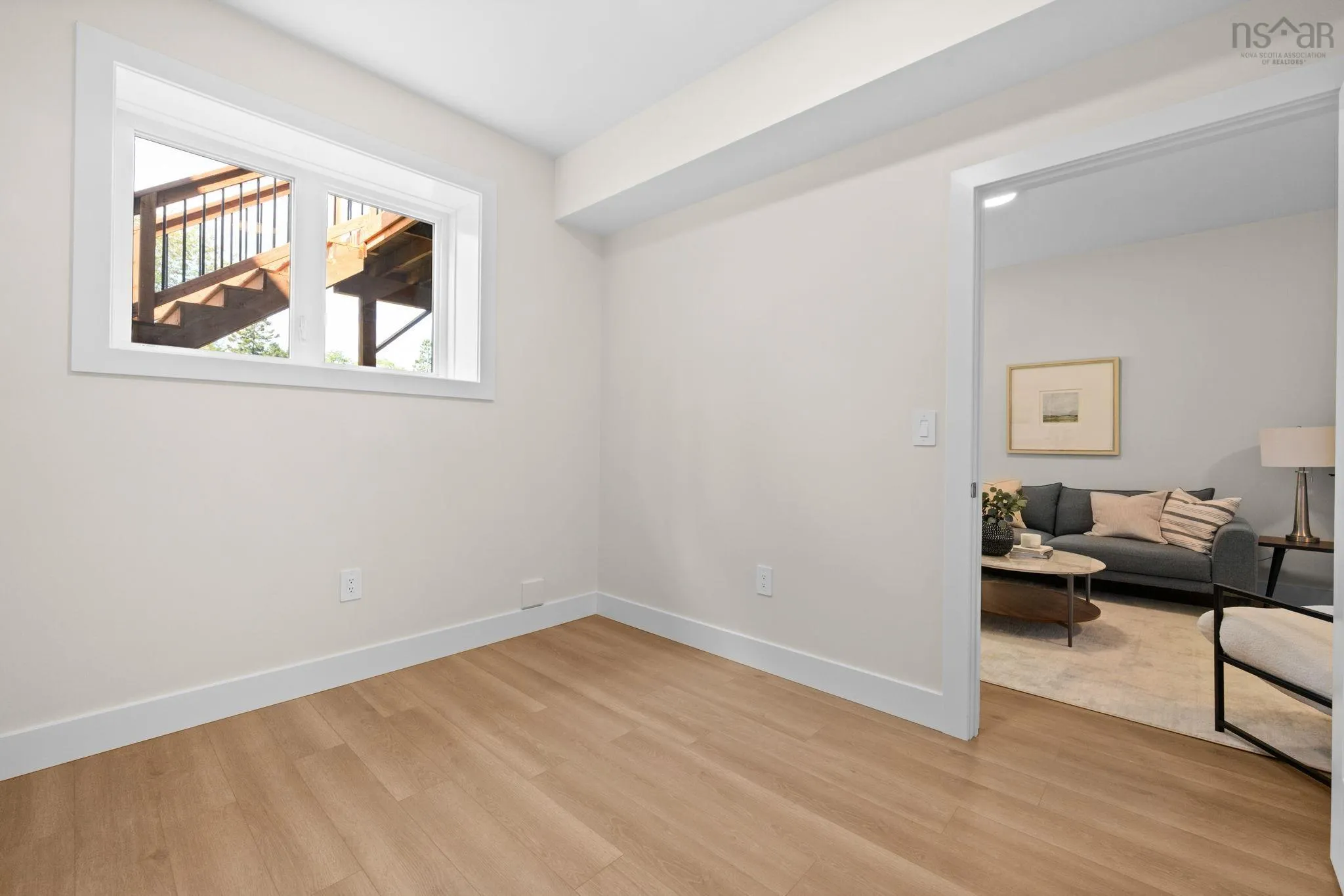 1 Pearlgarden Close, Dartmouth, NS B2X 0C3, 4 Bedrooms Bedrooms, ,4 BathroomsBathrooms,Residential,For Sale,Pearlgarden,202524981