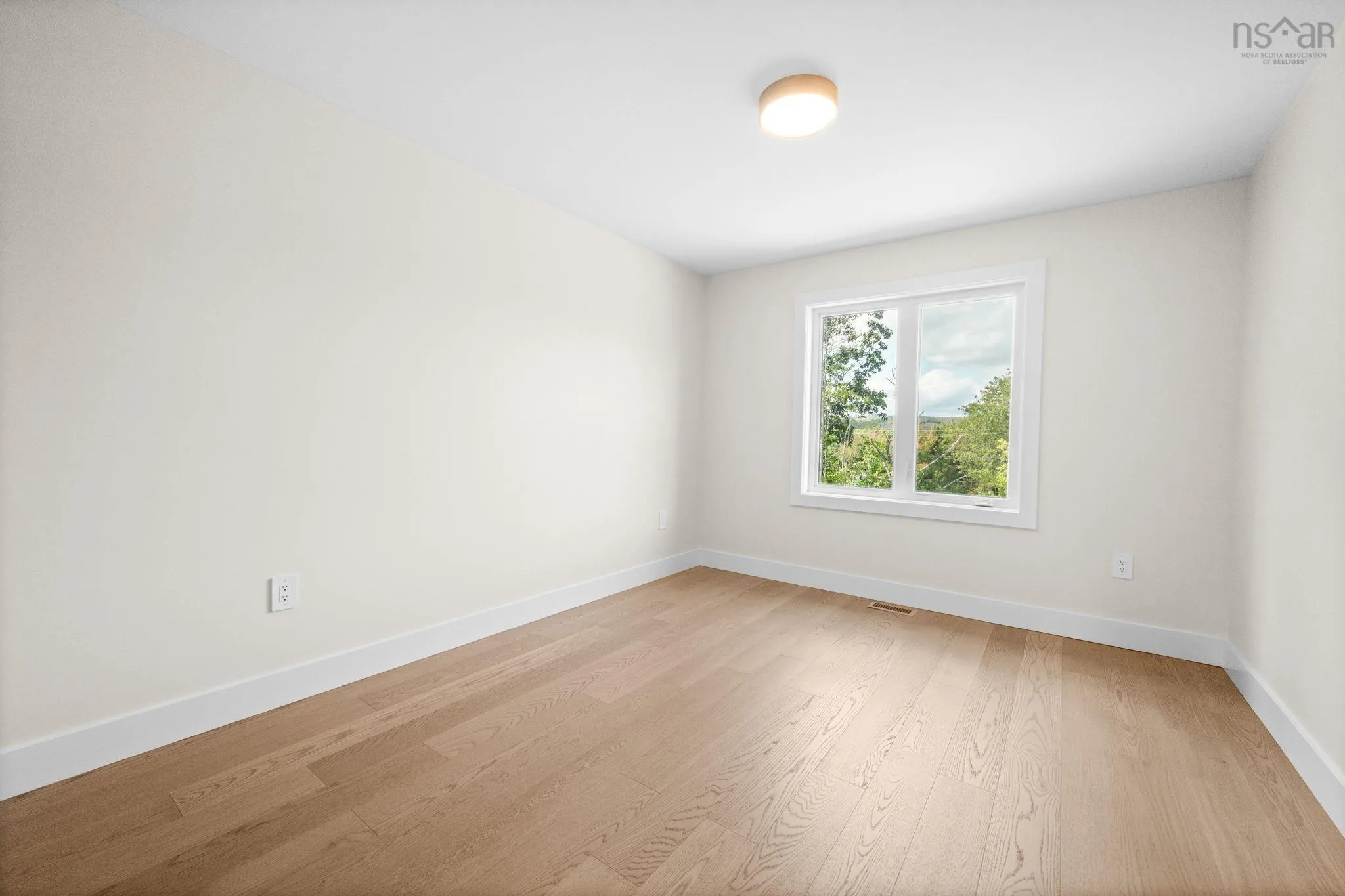 1 Pearlgarden Close, Dartmouth, NS B2X 0C3, 4 Bedrooms Bedrooms, ,4 BathroomsBathrooms,Residential,For Sale,Pearlgarden,202524981
