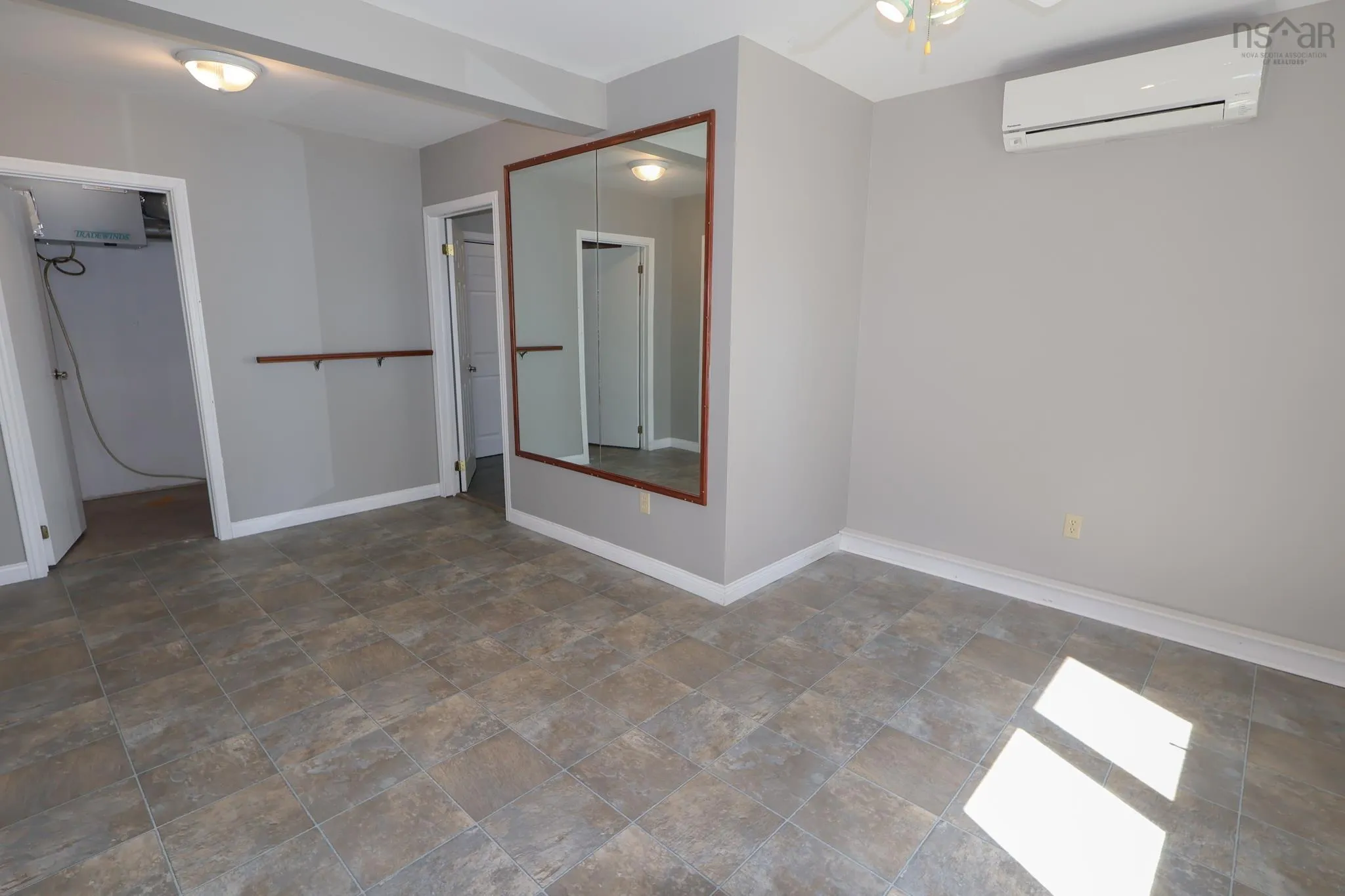 49 Loop Lane, Labelle, NS B0T 1E0, 4 Bedrooms Bedrooms, ,3 BathroomsBathrooms,Residential,For Sale,Loop,202523349