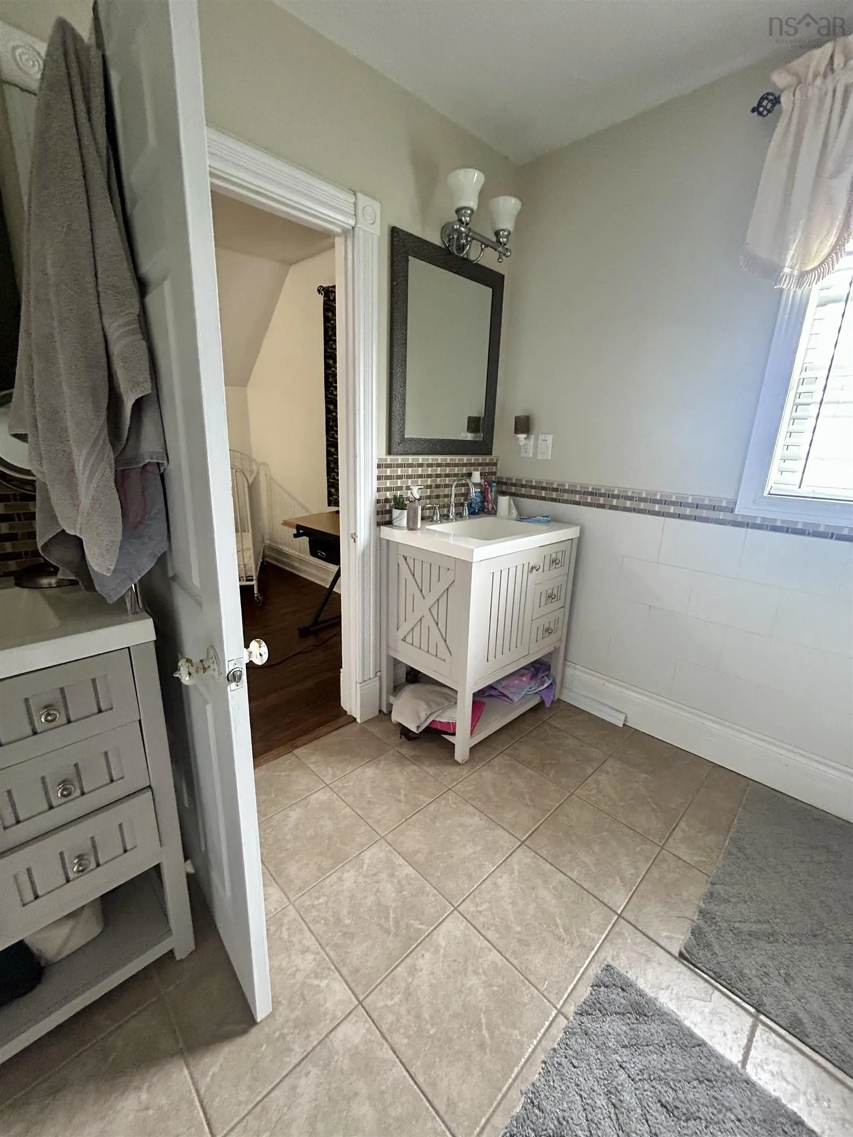 121 Victoria St, Glace Bay, NS B1A 2Z7, 4 Bedrooms Bedrooms, ,2 BathroomsBathrooms,Residential,For Sale,Victoria St,202519733