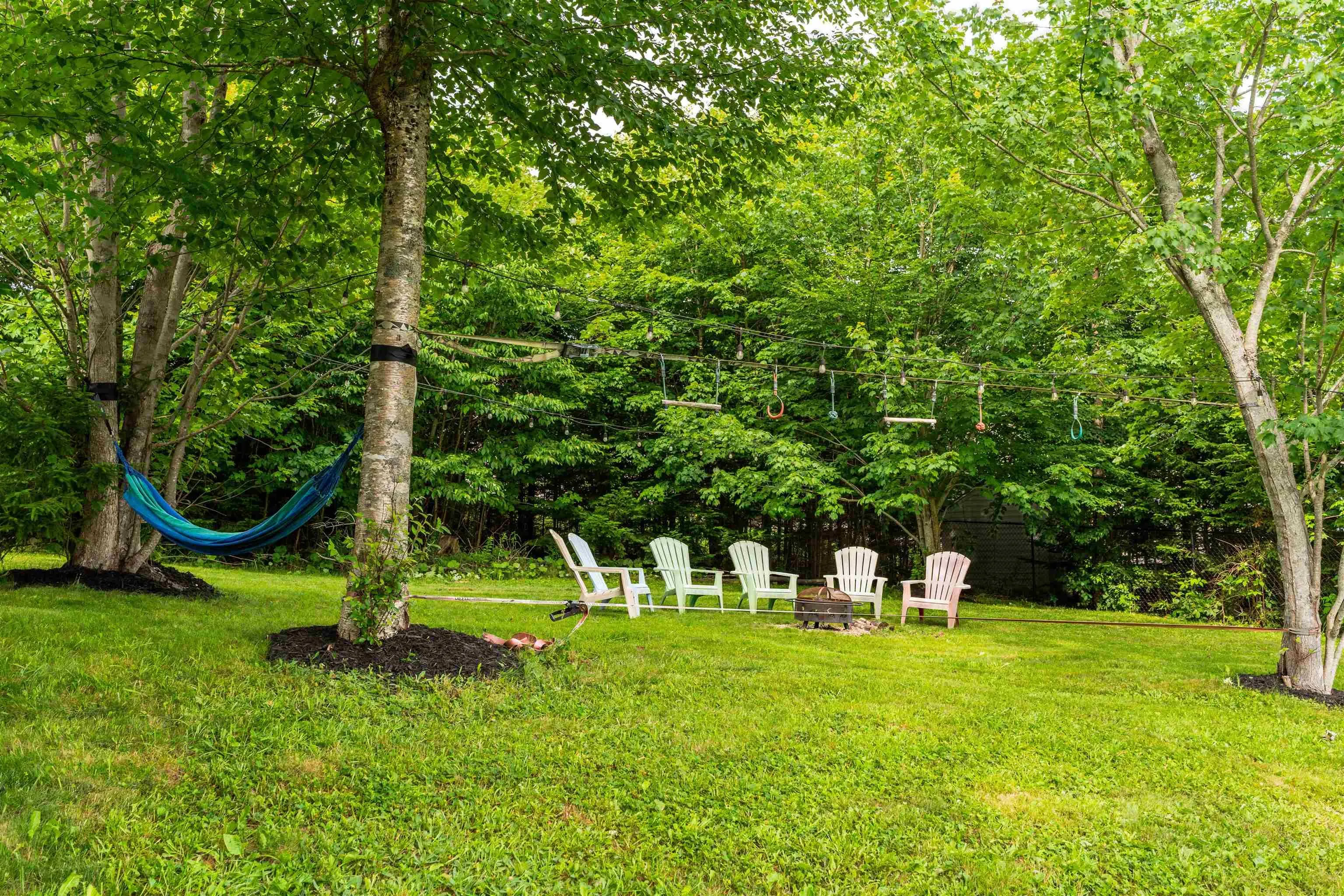 76 Pebblecreek Crescent, Dartmouth, NS B2W 0H6, 4 Bedrooms Bedrooms, ,4 BathroomsBathrooms,Residential,For Sale,Pebblecreek,202517931