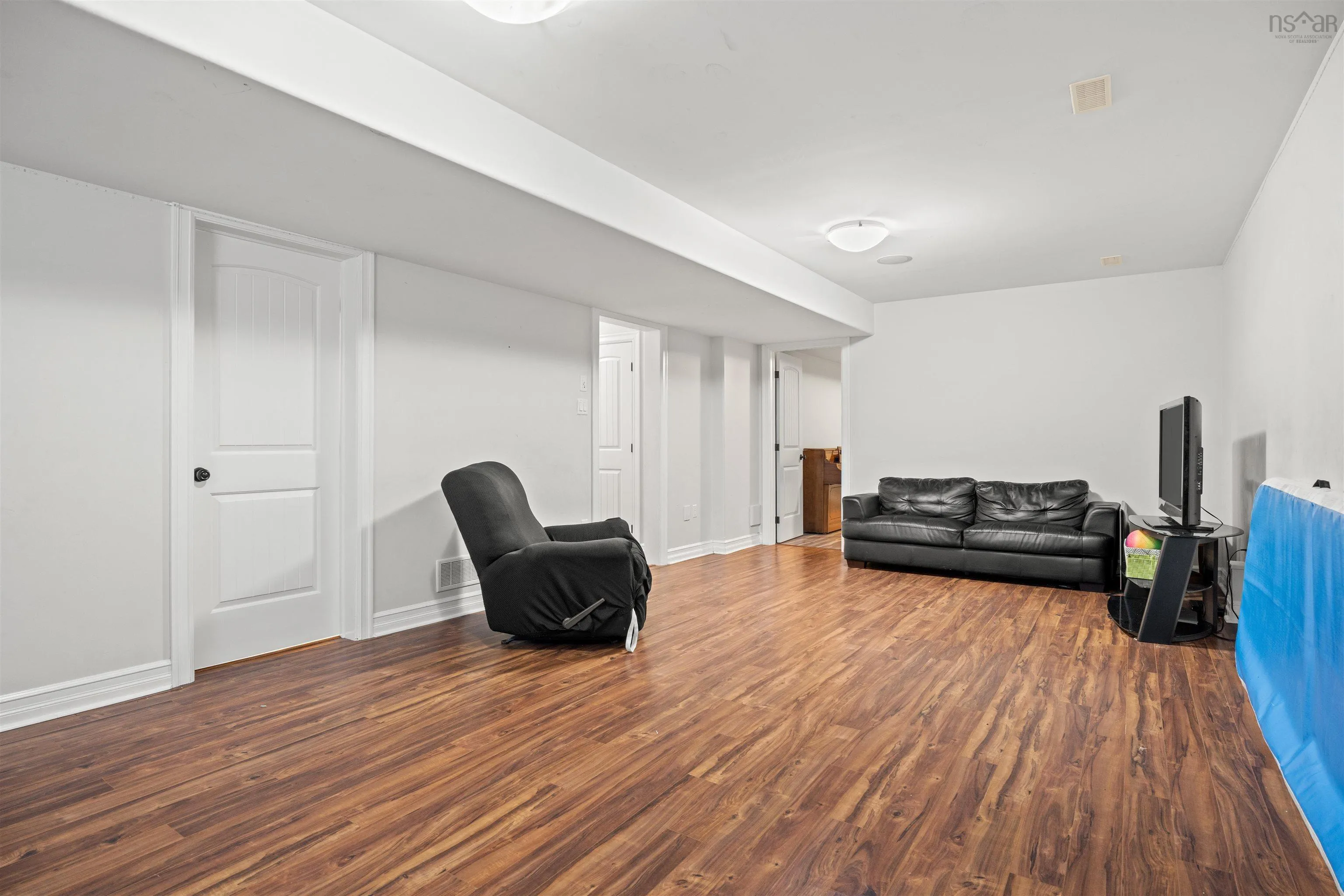 76 Pebblecreek Crescent, Dartmouth, NS B2W 0H6, 4 Bedrooms Bedrooms, ,4 BathroomsBathrooms,Residential,For Sale,Pebblecreek,202517931