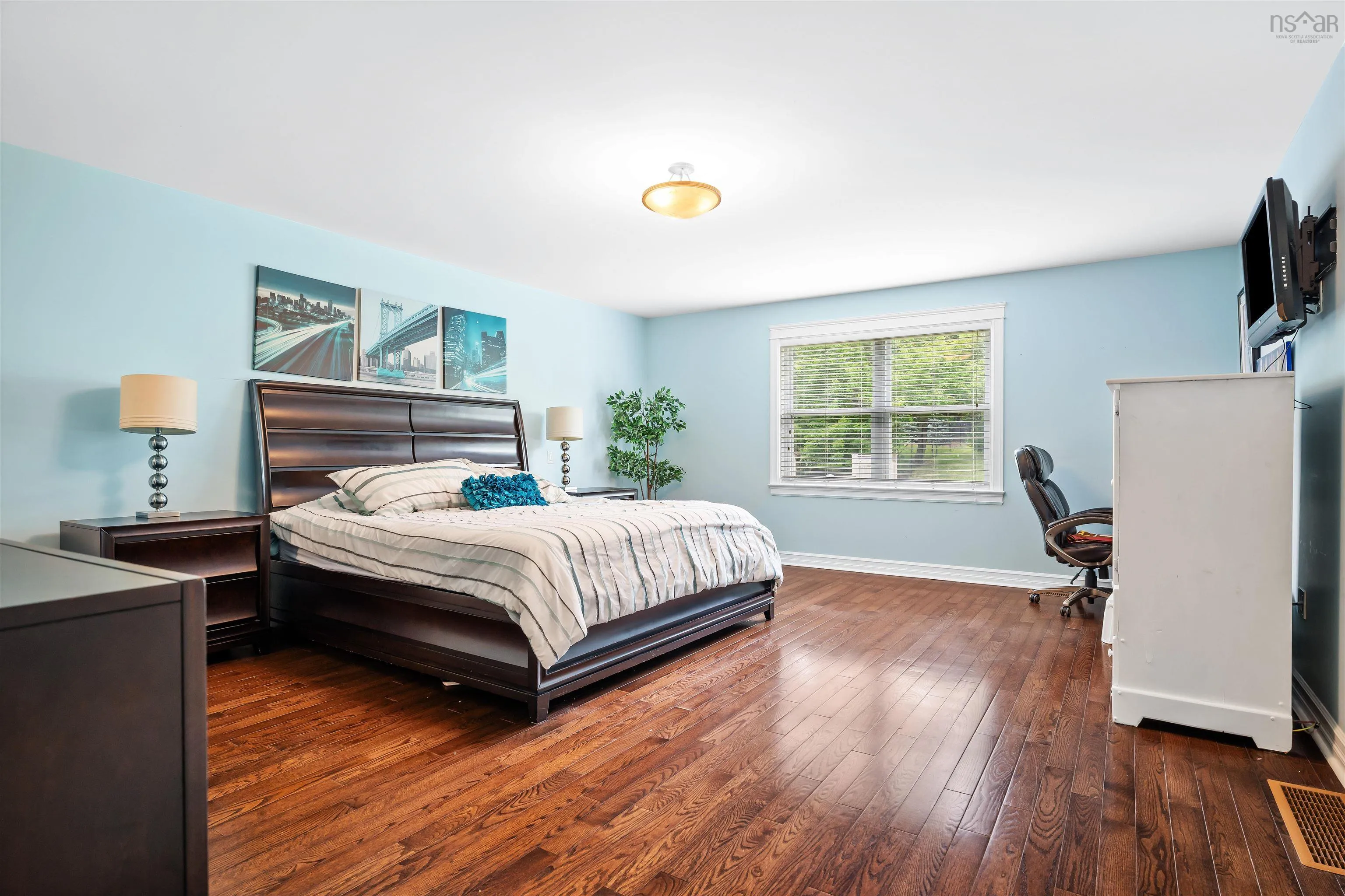76 Pebblecreek Crescent, Dartmouth, NS B2W 0H6, 4 Bedrooms Bedrooms, ,4 BathroomsBathrooms,Residential,For Sale,Pebblecreek,202517931