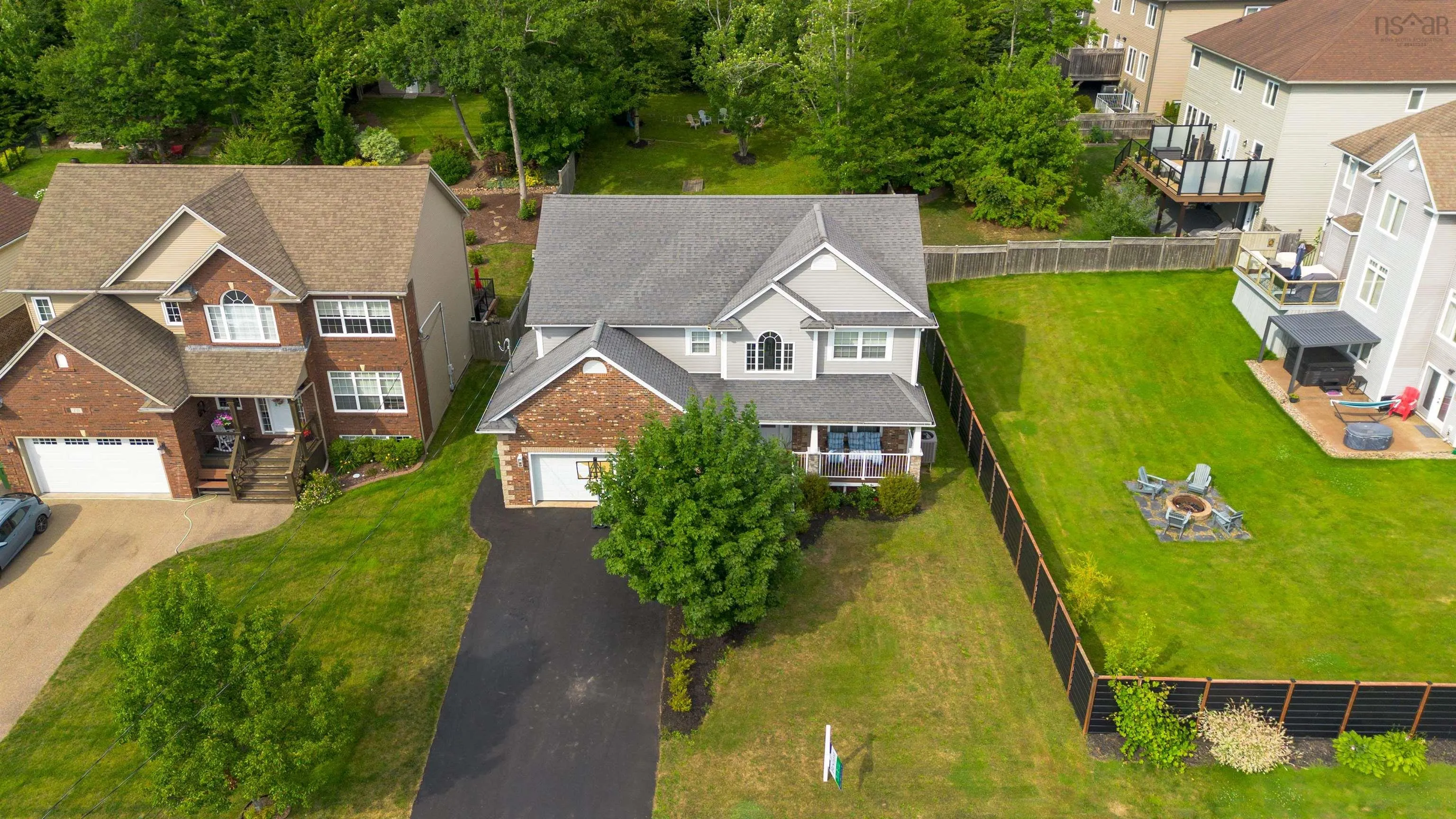 76 Pebblecreek Crescent, Dartmouth, NS B2W 0H6, 4 Bedrooms Bedrooms, ,4 BathroomsBathrooms,Residential,For Sale,Pebblecreek,202517931