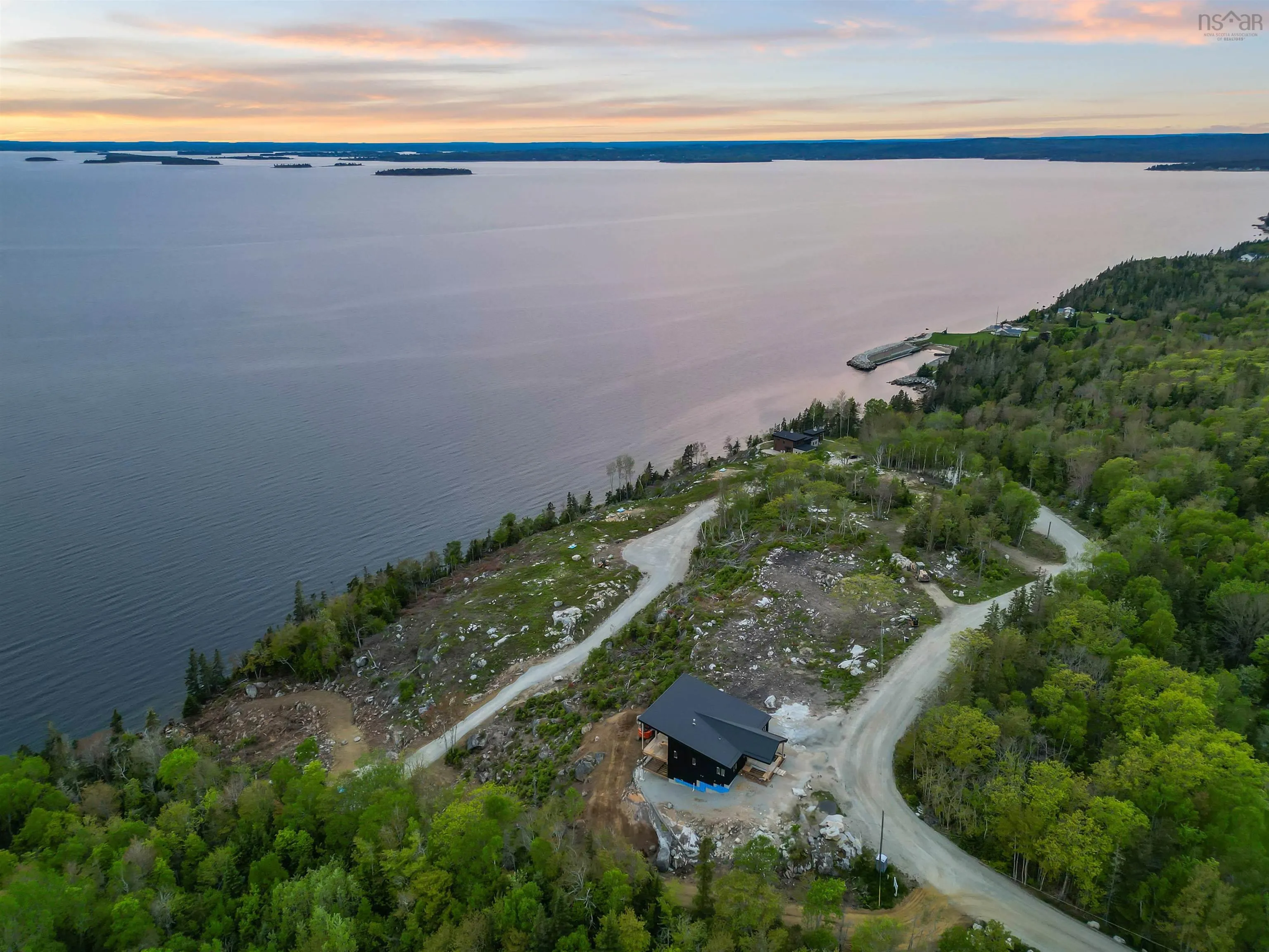 Anchors Way, East River Point, NS B0J 1T0, 3 Bedrooms Bedrooms, ,2 BathroomsBathrooms,Residential,For Sale,Anchors,202517913
