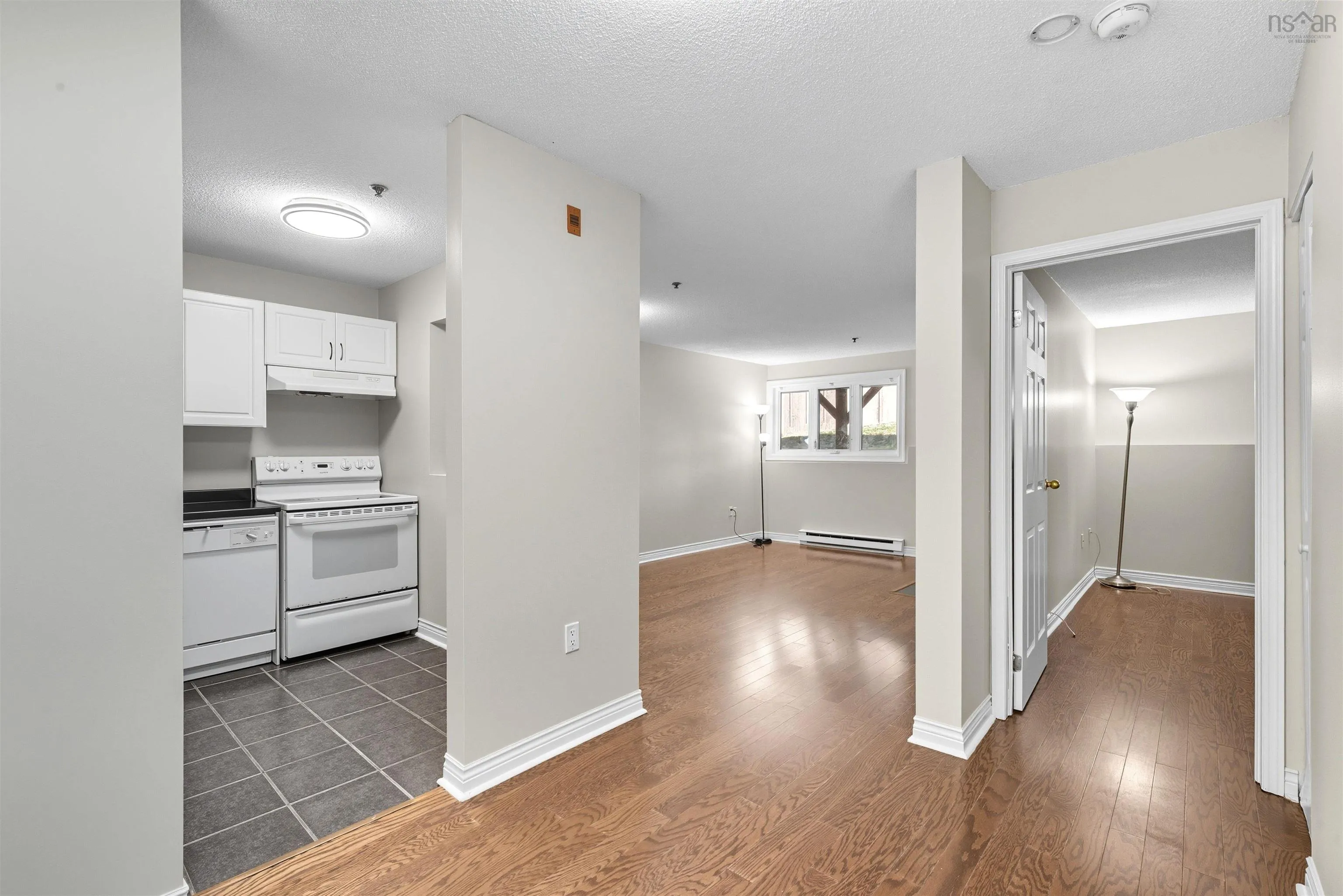 218-3700 John Parr Drive, Halifax, NS B3K 5V4, 1 Bedroom Bedrooms, ,1 BathroomBathrooms,Residential,For Sale,John Parr,202523993