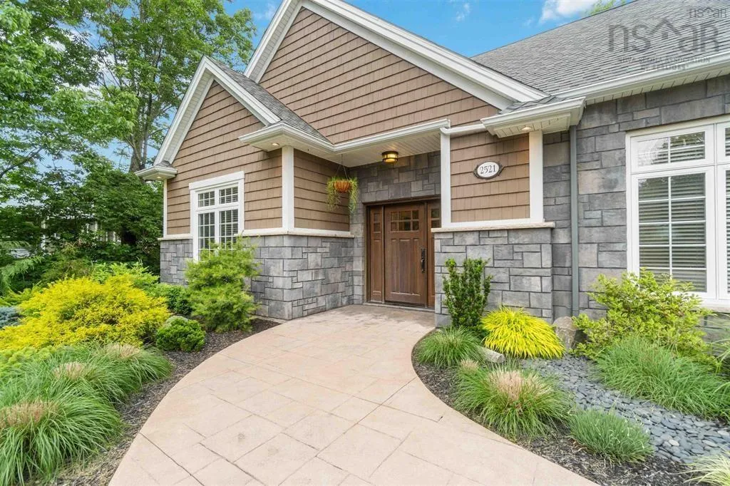 2521 Rocky Lake Road, Waverley, NS B2R 1S6, 3 Bedrooms Bedrooms, ,2 BathroomsBathrooms,Residential,For Sale,Rocky Lake,202520670