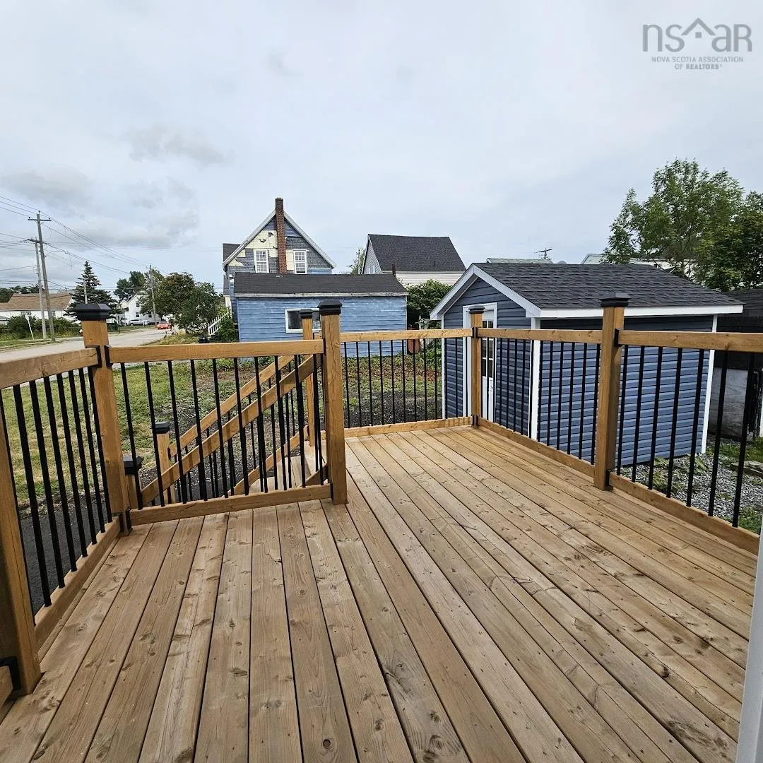 382 Chestnut Drive, Sydney, NS B1P 4Y8, 3 Bedrooms Bedrooms, ,2 BathroomsBathrooms,Residential,For Sale,Chestnut,202521434