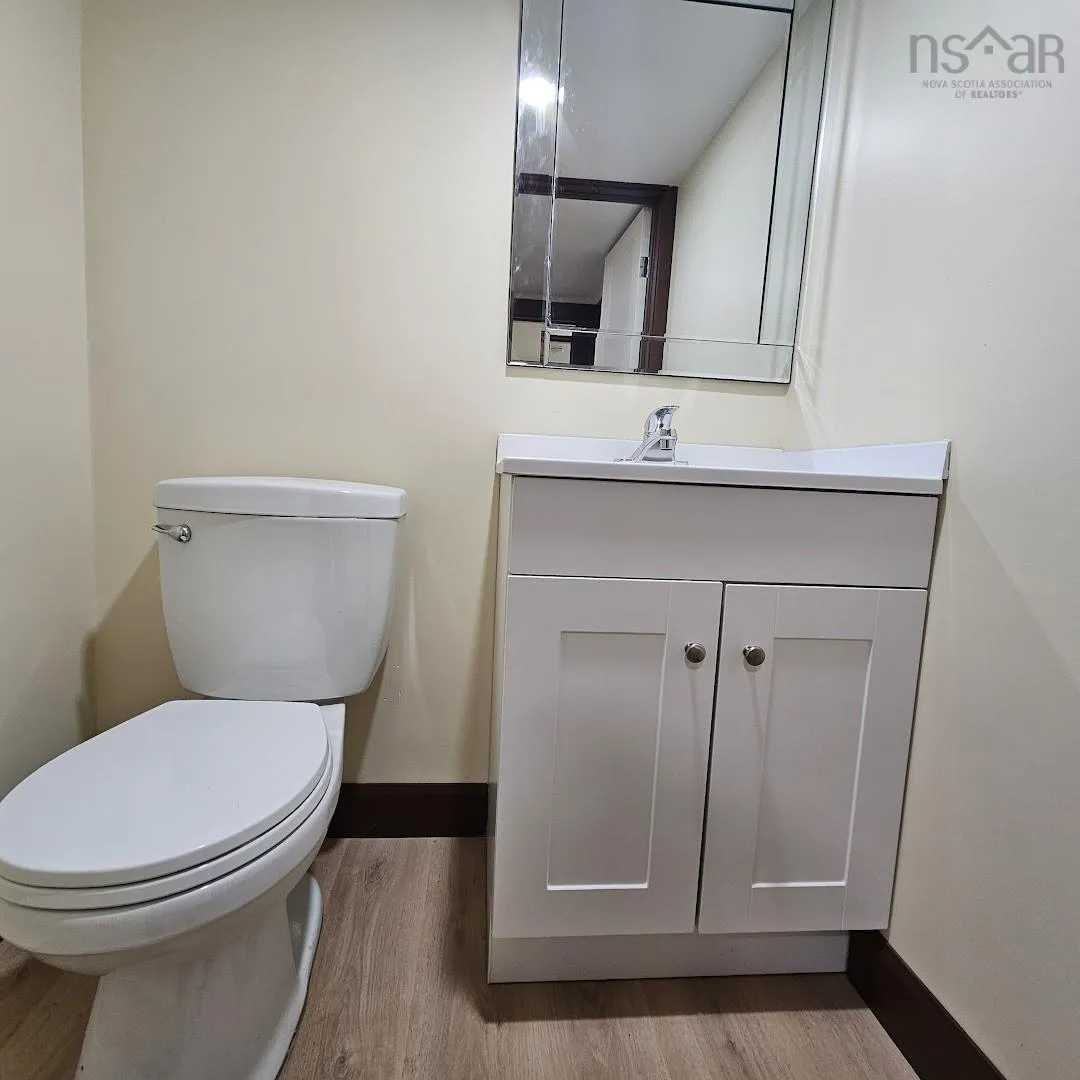 382 Chestnut Drive, Sydney, NS B1P 4Y8, 3 Bedrooms Bedrooms, ,2 BathroomsBathrooms,Residential,For Sale,Chestnut,202521434