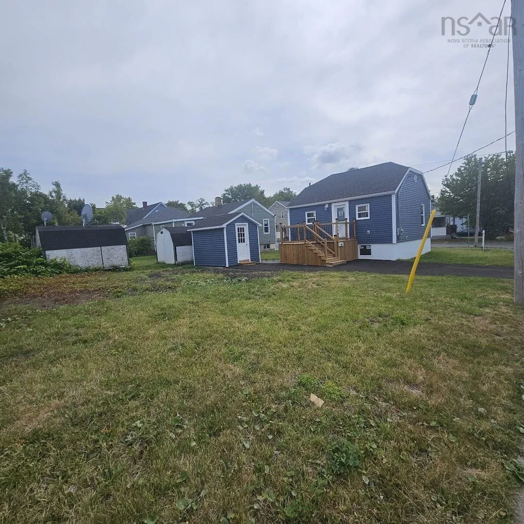 382 Chestnut Drive, Sydney, NS B1P 4Y8, 3 Bedrooms Bedrooms, ,2 BathroomsBathrooms,Residential,For Sale,Chestnut,202521434
