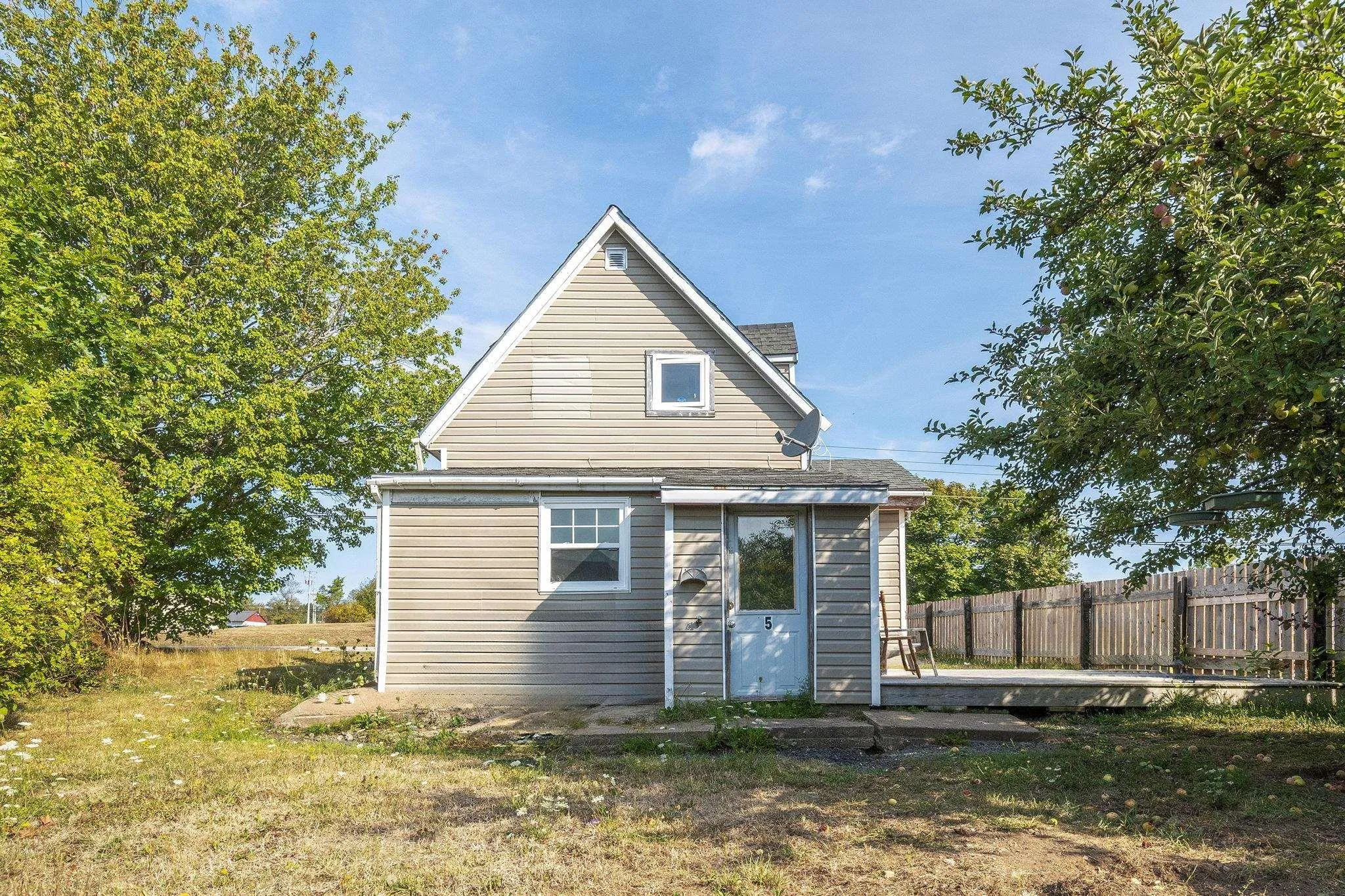 73 St Marys Street, Digby, NS B0V 1A0, 2 Bedrooms Bedrooms, ,1 BathroomBathrooms,Residential,For Sale,St Marys,202522359