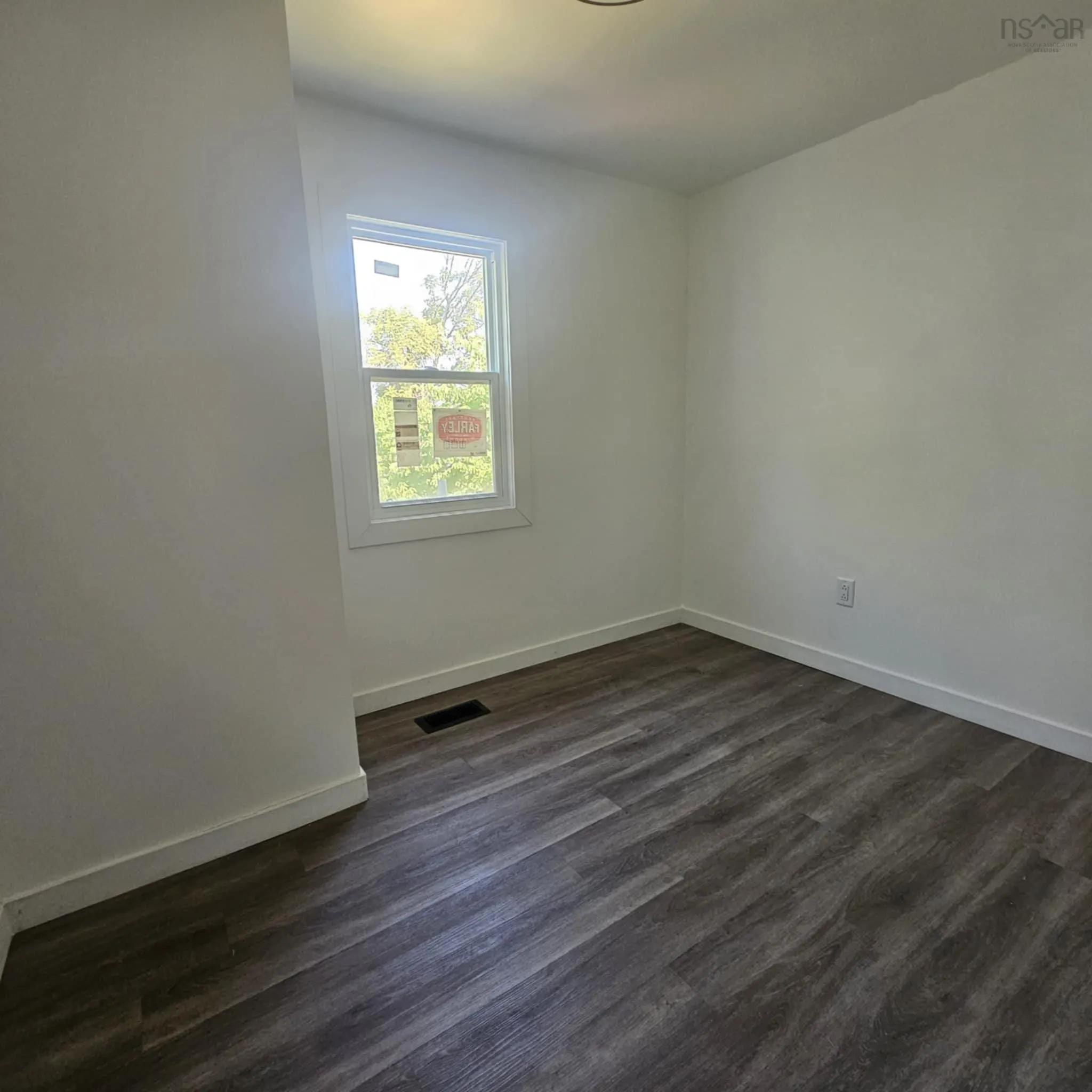 123 Lorne Street, Sydney, NS B1P 4H3, 3 Bedrooms Bedrooms, ,1 BathroomBathrooms,Residential,For Sale,Lorne,202520260