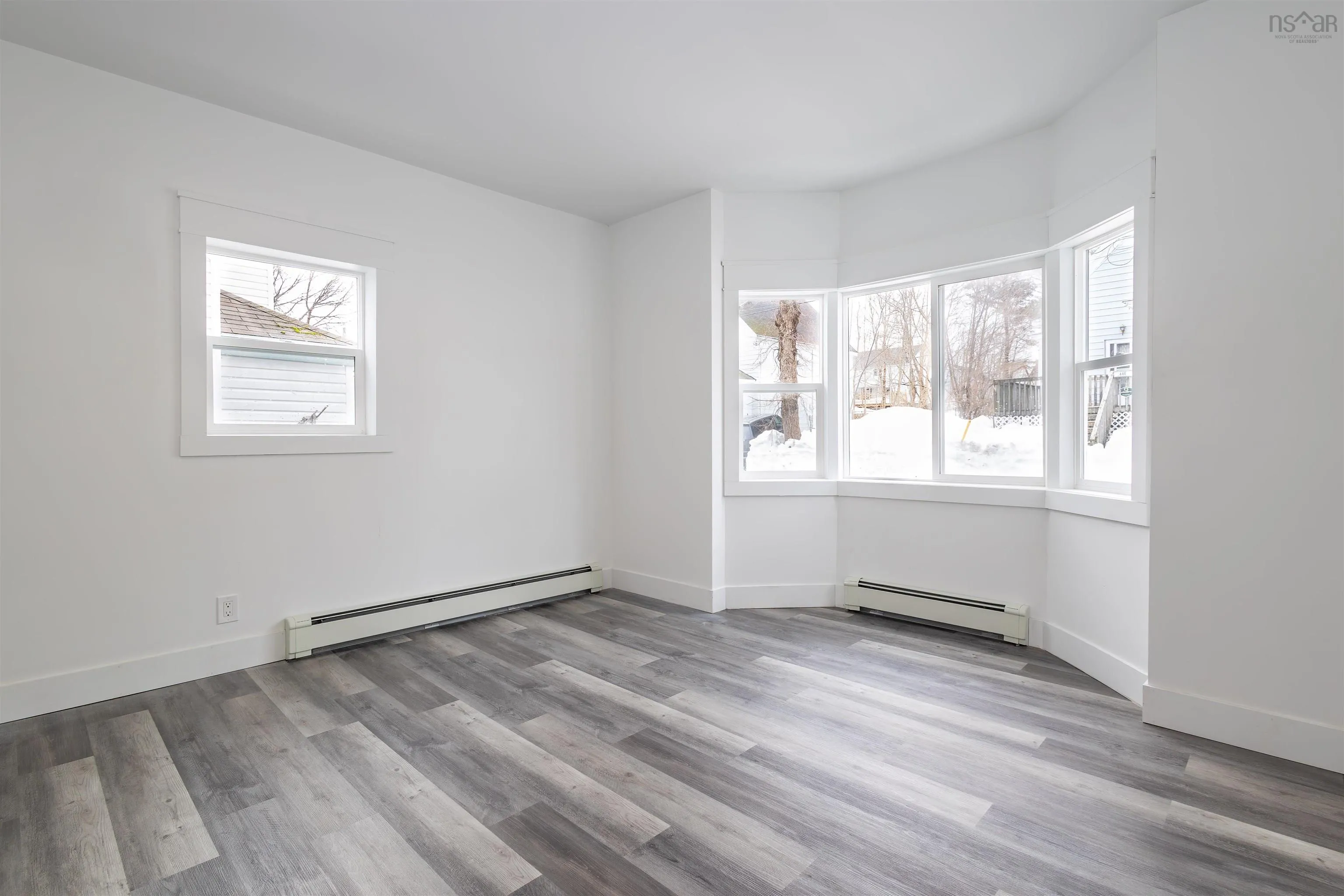 443 Bentinck Street, Sydney, NS B1S 2Y8, 4 Bedrooms Bedrooms, ,2 BathroomsBathrooms,Residential,For Sale,Bentinck,202521040