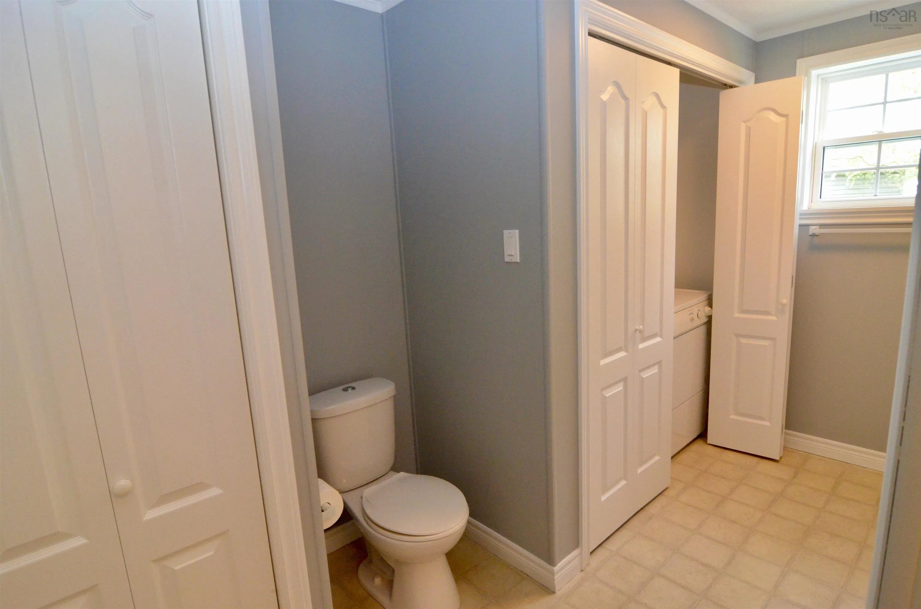 408 Kennedy Court, Lower Sackville, NS B4C 2T4, 2 Bedrooms Bedrooms, ,1 BathroomBathrooms,Residential,For Sale,Kennedy,202522842