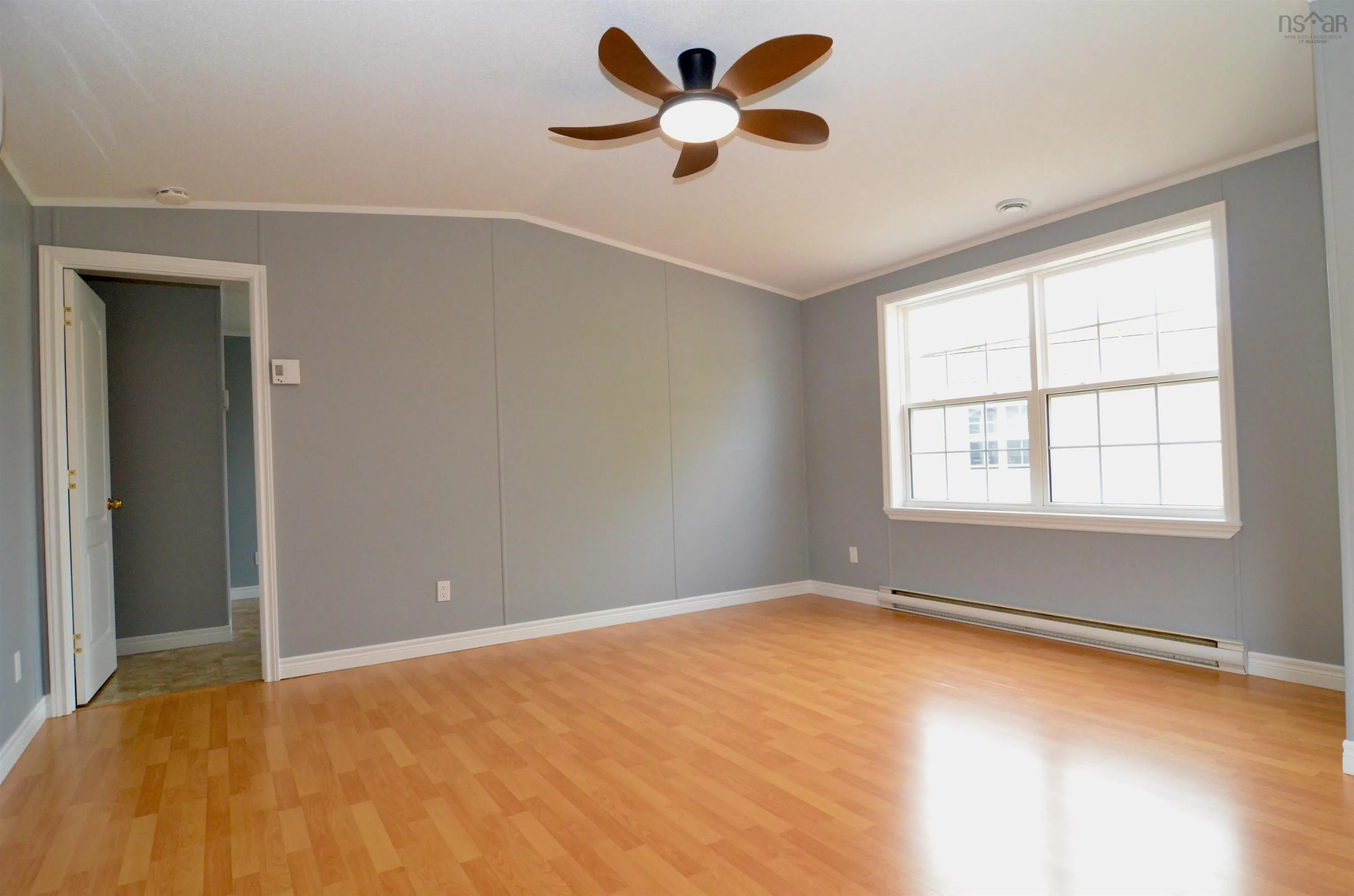 408 Kennedy Court, Lower Sackville, NS B4C 2T4, 2 Bedrooms Bedrooms, ,1 BathroomBathrooms,Residential,For Sale,Kennedy,202522842