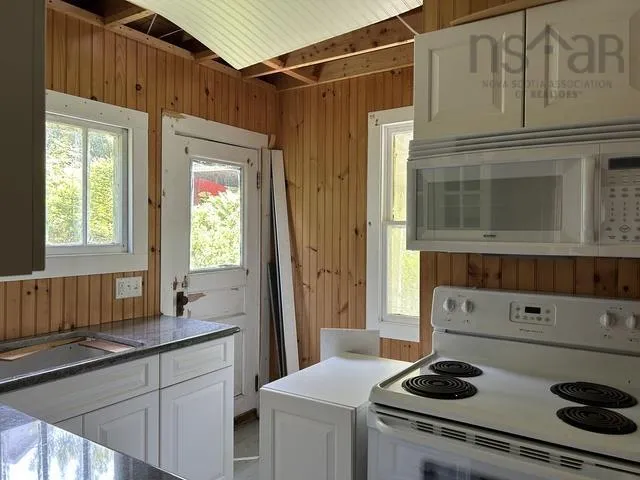 24 Bayview Avenue, Villagedale Ns B0w 1e0, 2 Bedrooms Bedrooms, ,1 BathroomBathrooms,Residential,For Sale,Bayview Avenue,202410576