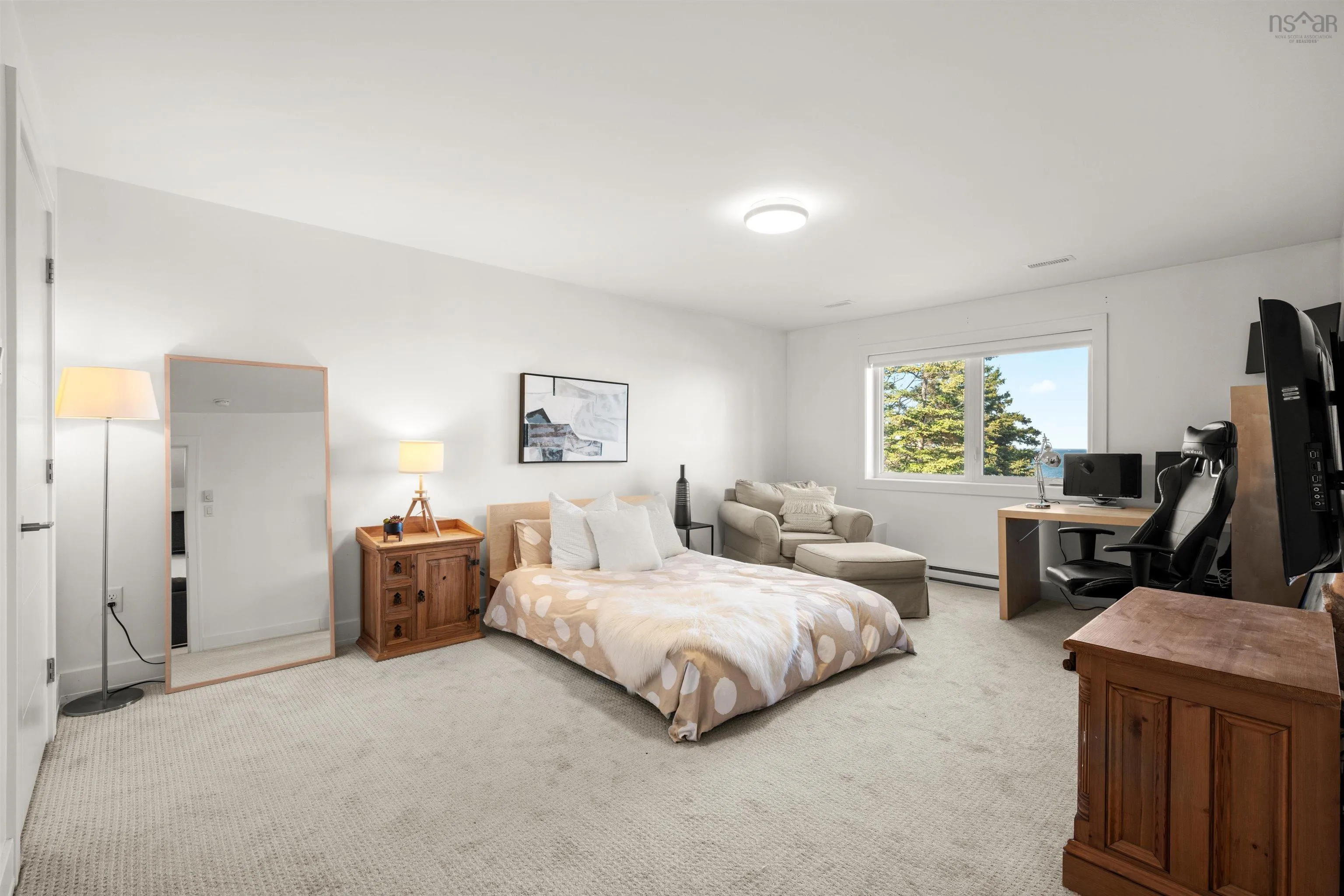 536 Ketch Harbour Road, Bear Cove, NS B3V 1P8, 5 Bedrooms Bedrooms, ,5 BathroomsBathrooms,Residential,For Sale,Ketch Harbour,202513421