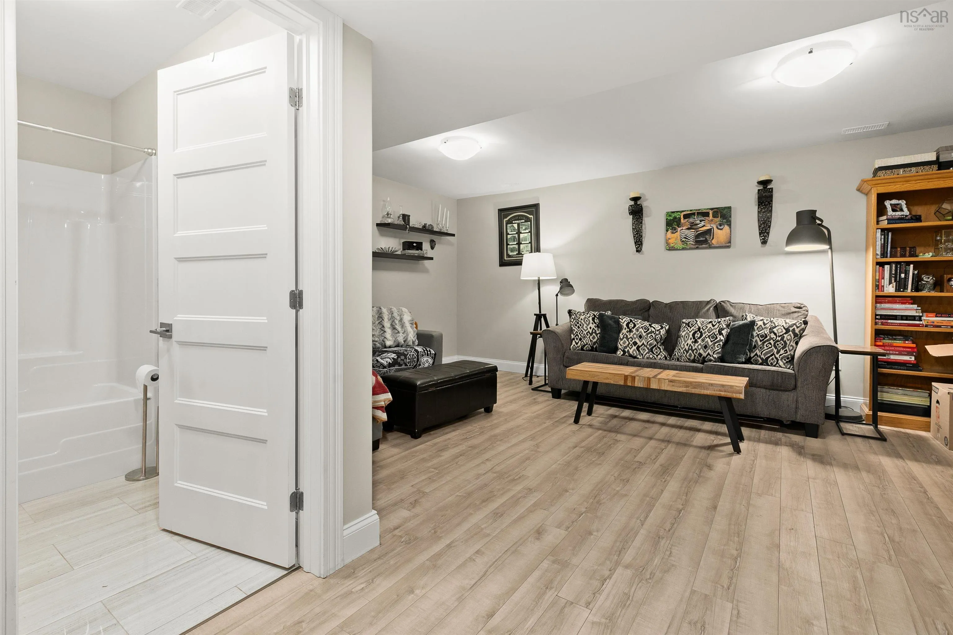 146 Maple Grove Avenue, Timberlea, NS B3T 0T6, 3 Bedrooms Bedrooms, ,4 BathroomsBathrooms,Residential,For Sale,Maple Grove,202523704