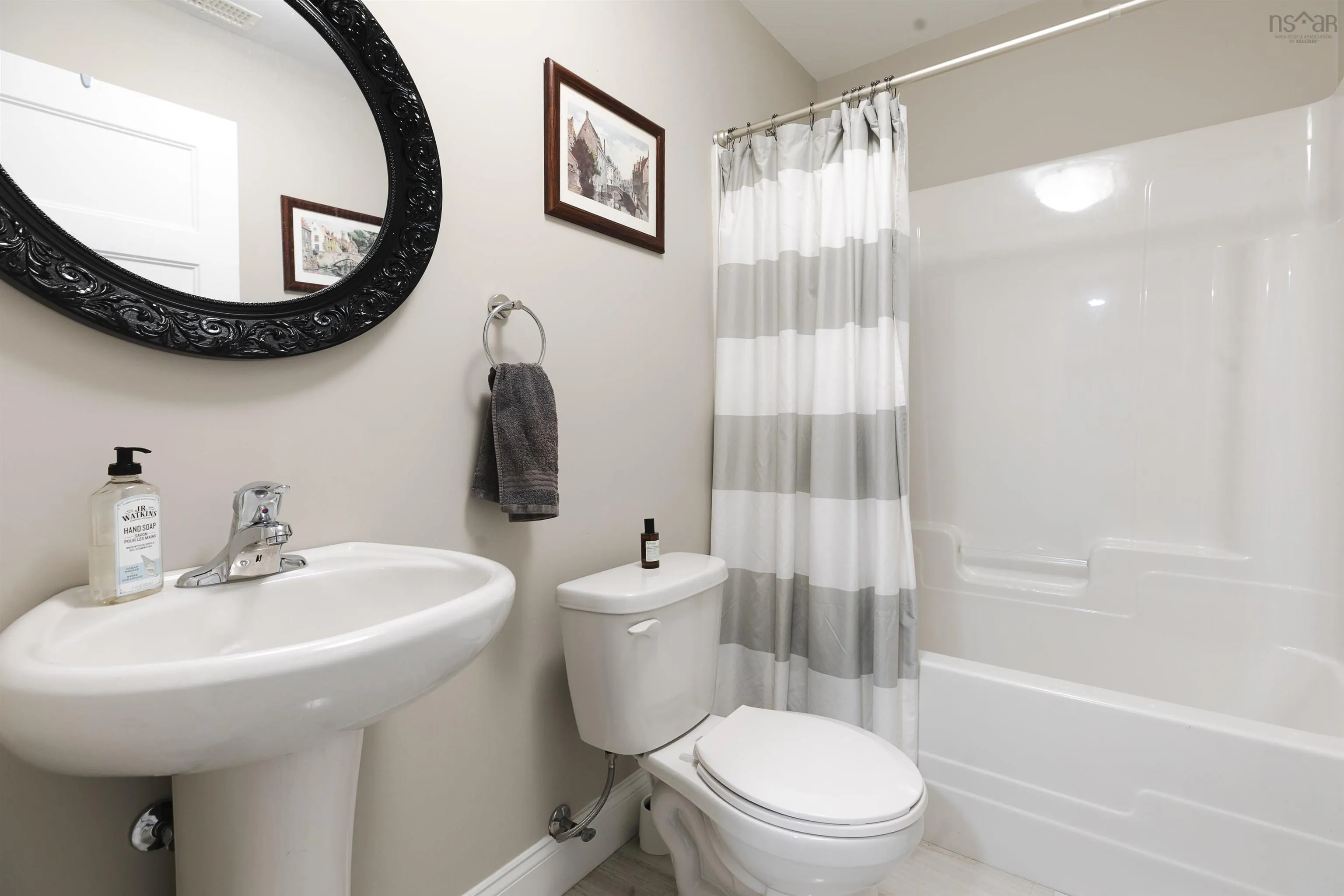 146 Maple Grove Avenue, Timberlea, NS B3T 0T6, 3 Bedrooms Bedrooms, ,4 BathroomsBathrooms,Residential,For Sale,Maple Grove,202523704