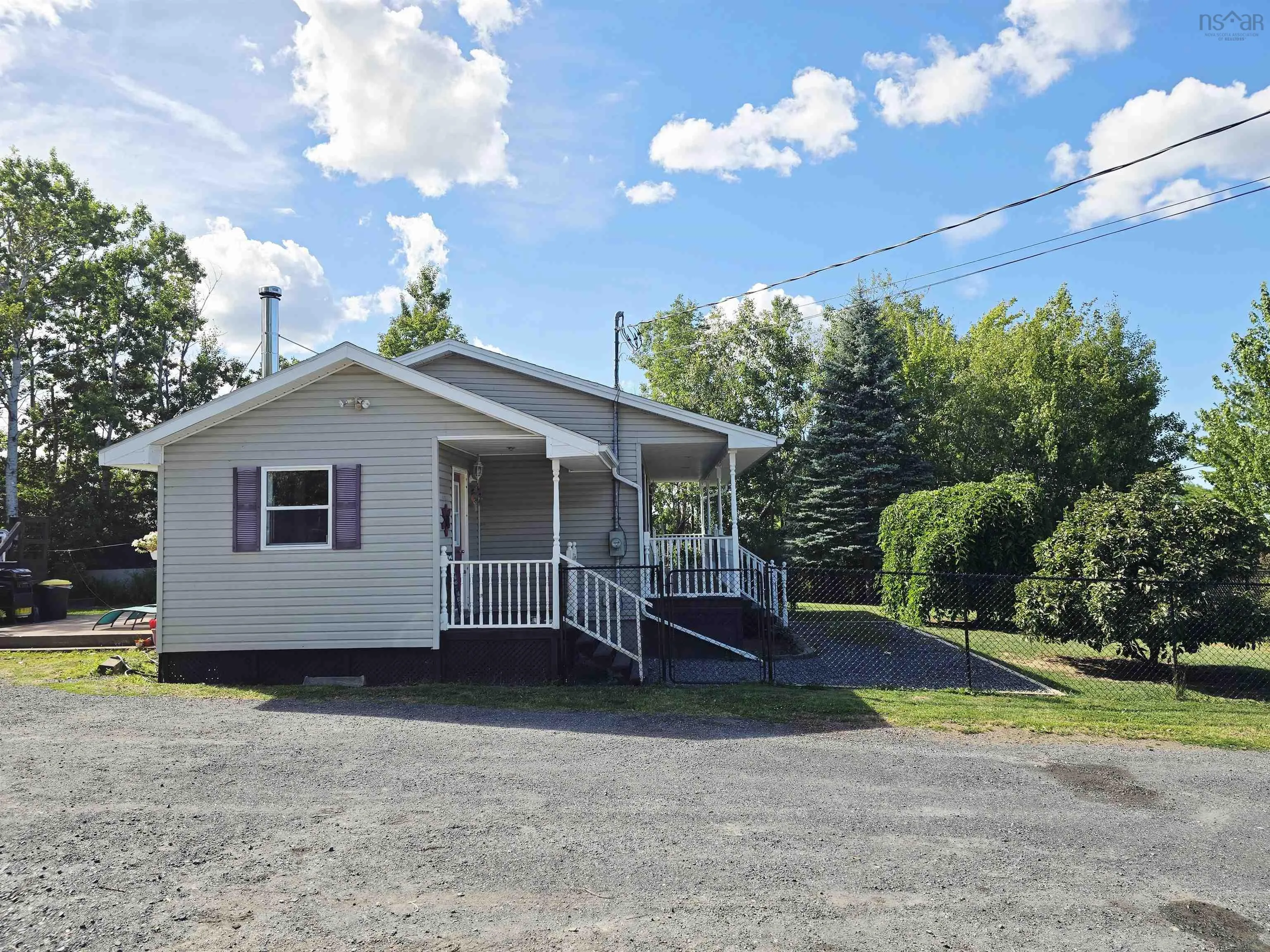 78 Princess Avenue, Trenton, NS B0K 1X0, 2 Bedrooms Bedrooms, ,1 BathroomBathrooms,Residential,For Sale,Princess,202521306