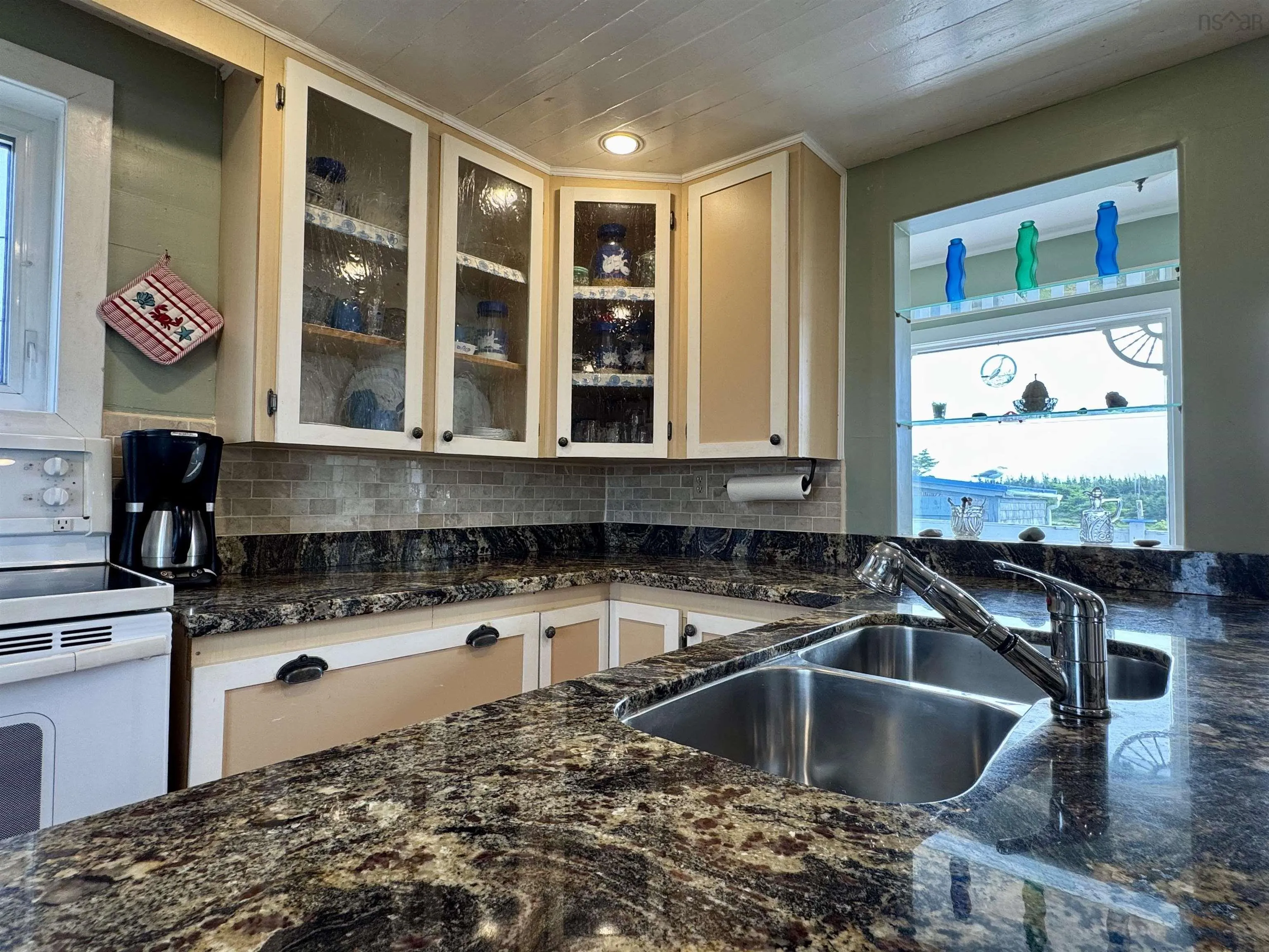 9684 St. Peter's Fourchu Rd., Fourchu, NS B2J 1A5, 4 Bedrooms Bedrooms, ,2 BathroomsBathrooms,Residential,For Sale,St. Peter's Fourchu Rd.,202519764