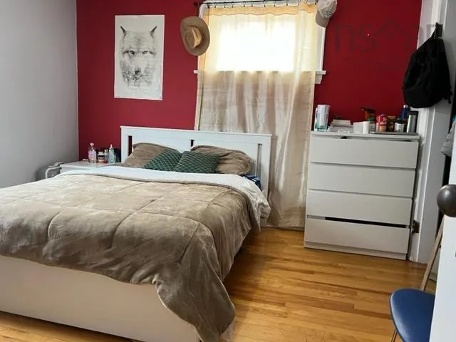 201 South Bentinck Street, Sydney Ns B1p 1x7, 10 Bedrooms Bedrooms, ,Residential Income,For Sale,South Bentinck,202426591